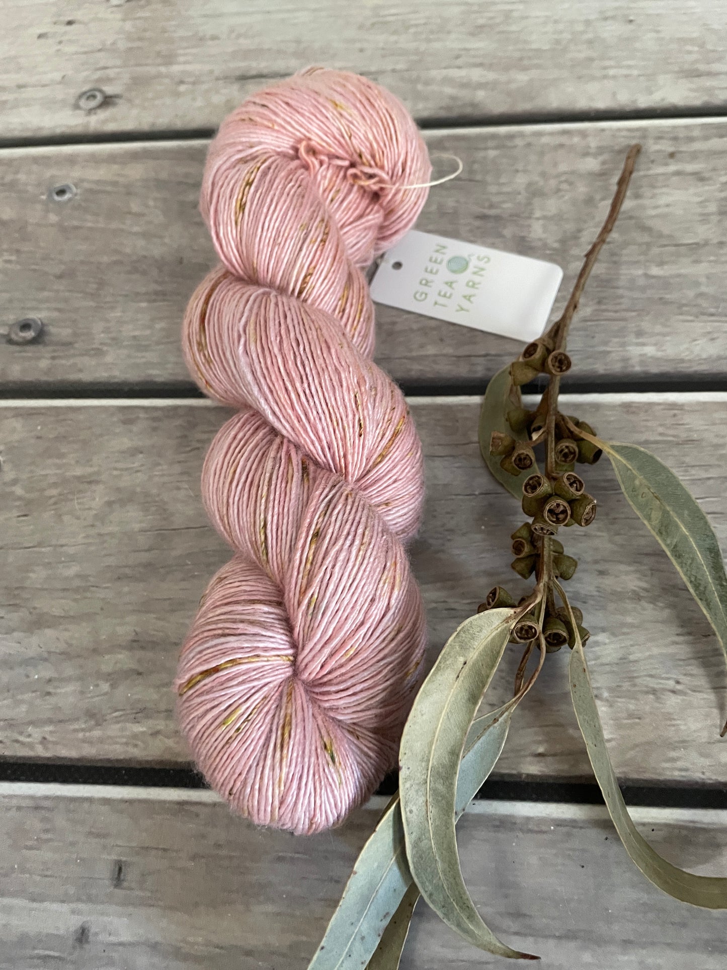Speckled Dragon - 4 ply in Mulberry silk and Merino singles yarn - Osmanthus