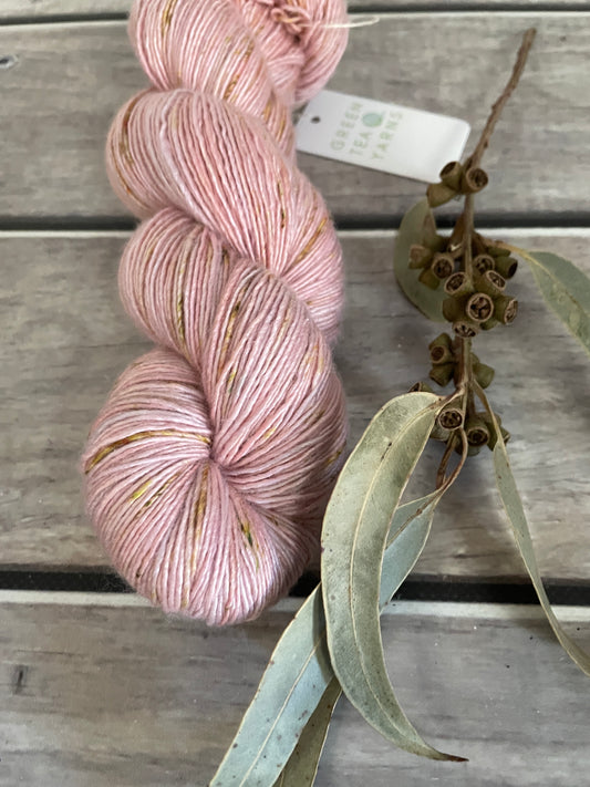 Speckled Dragon - 4 ply in Mulberry silk and Merino singles yarn - Osmanthus