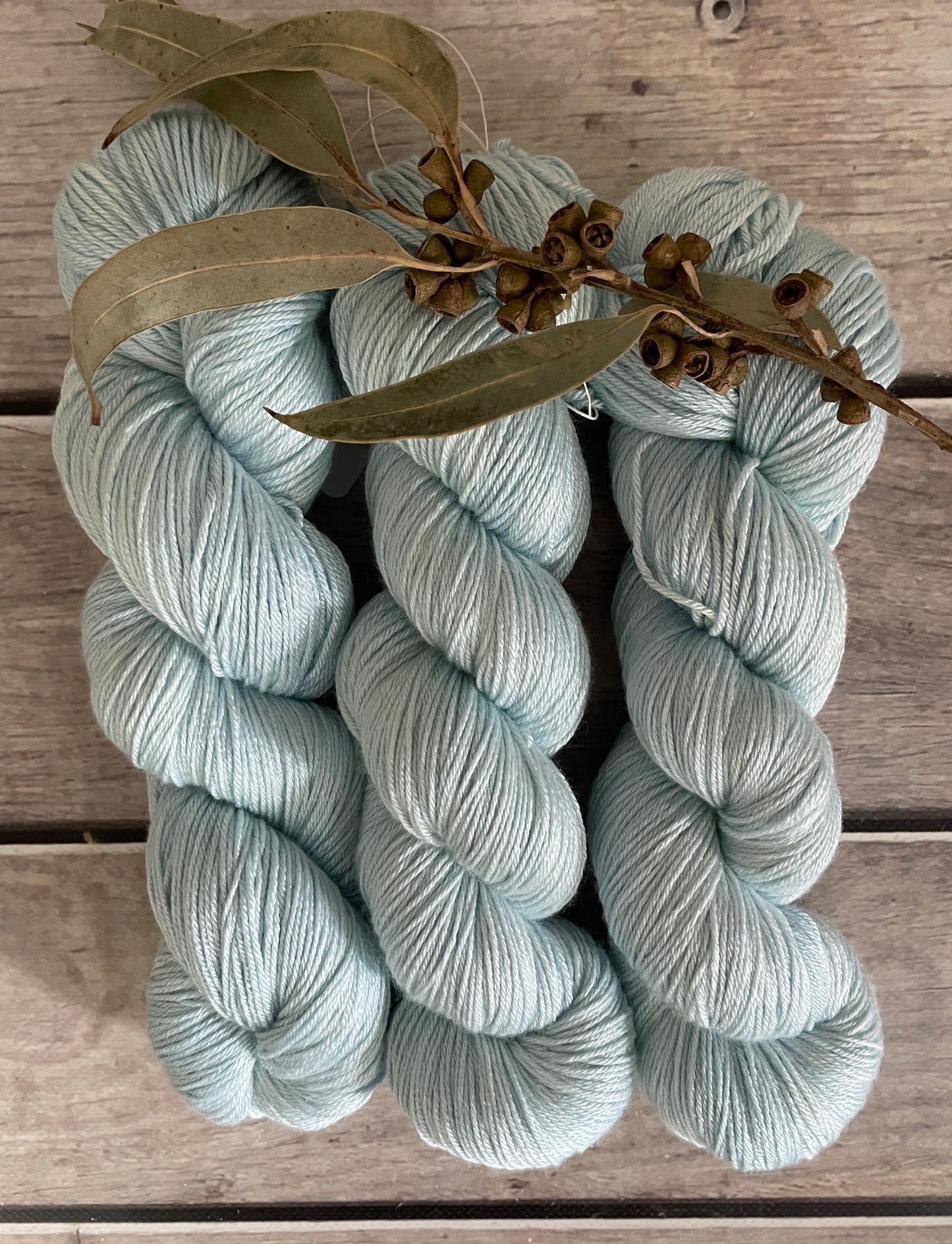 Sea Breeze- Merino/silk - 4 Ply - Jasmine