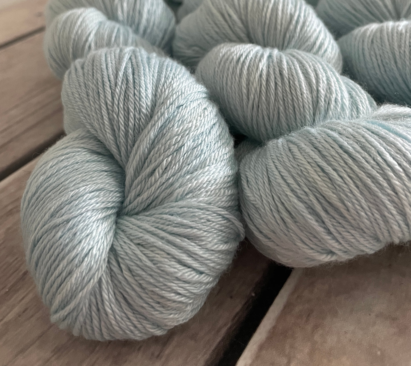 Sea Breeze- Merino/silk - 4 Ply - Jasmine