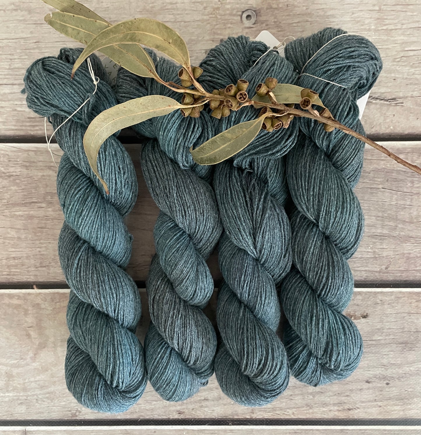 Vintage Button on cotton/merino 4 ply - Laoshan