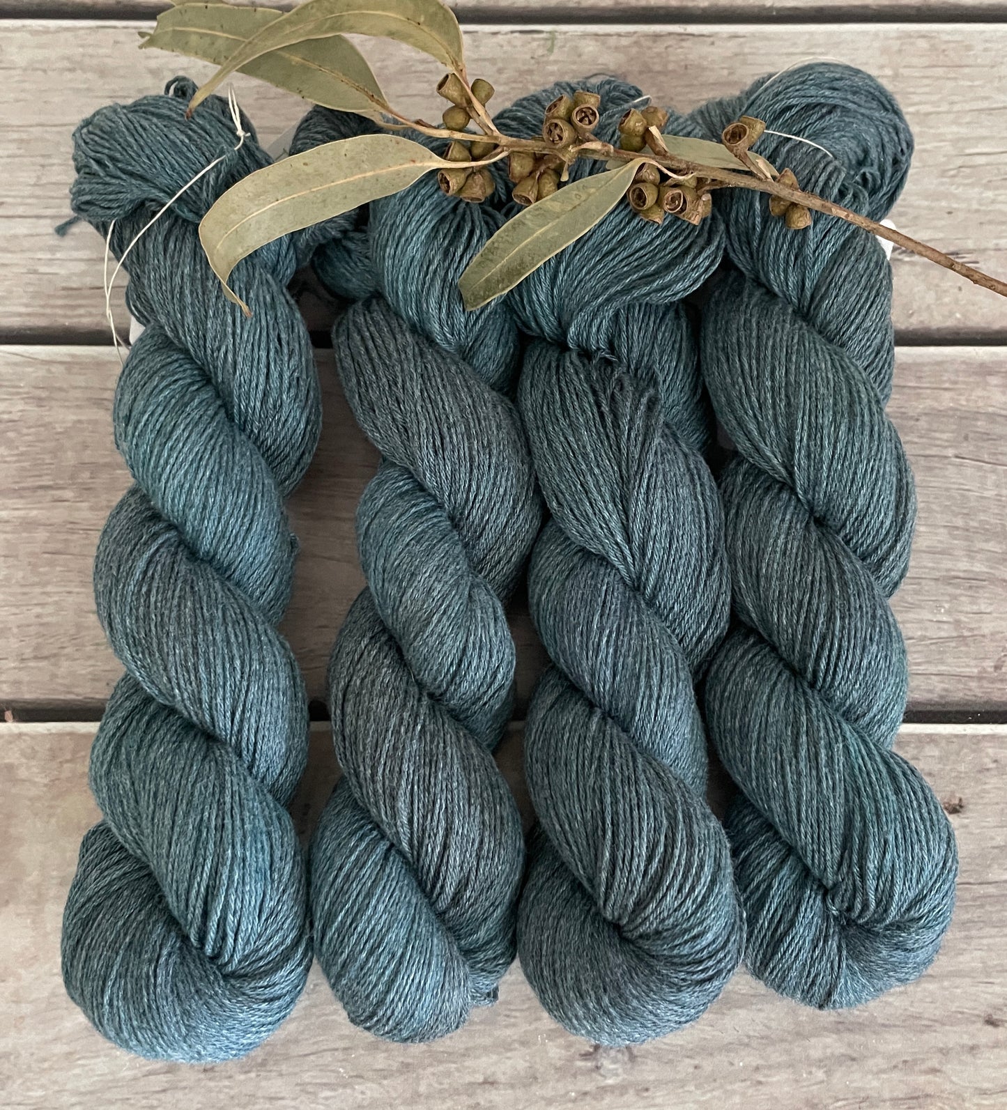 Vintage Button on cotton/merino 4 ply - Laoshan