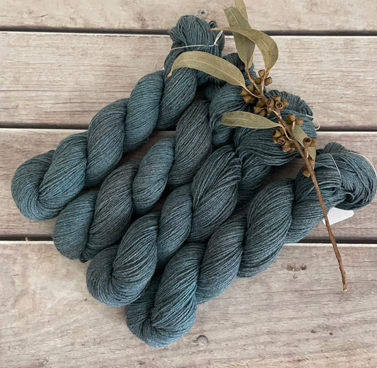 Vintage Button on cotton/merino 4 ply - Laoshan