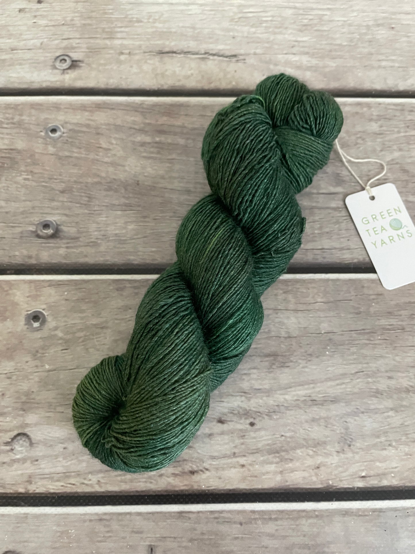 Forest Moss on Merino and Silk 4 ply single - Osmanthus