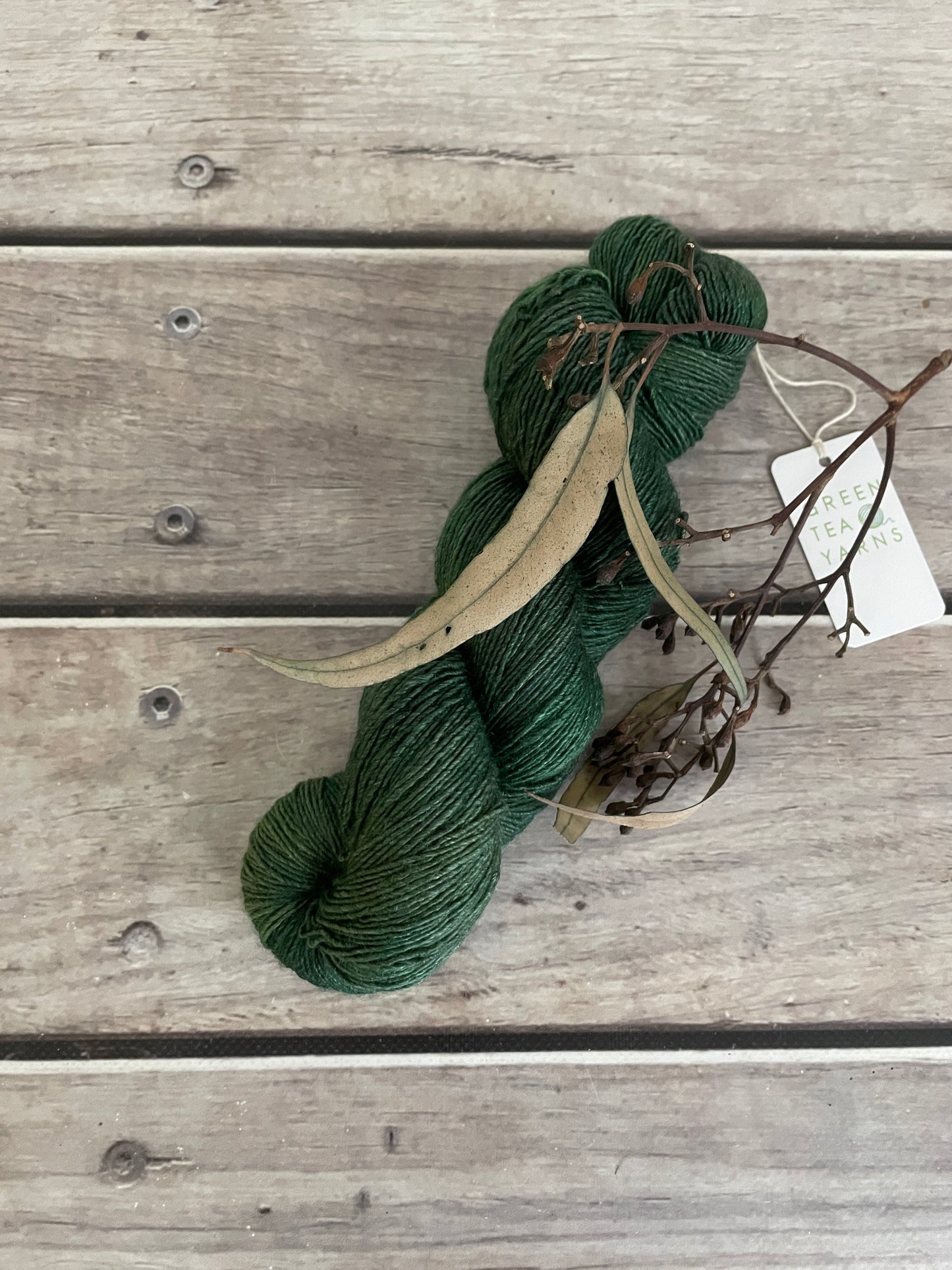 Forest Moss on Merino and Silk 4 ply single - Osmanthus