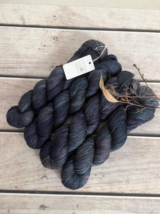Twilight Grey -  Merino and Silk 4 ply single - Osmanthus