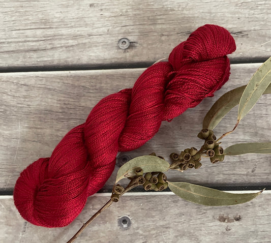 Red Lacquer on Ginseng - 3 ply pure silk yarn