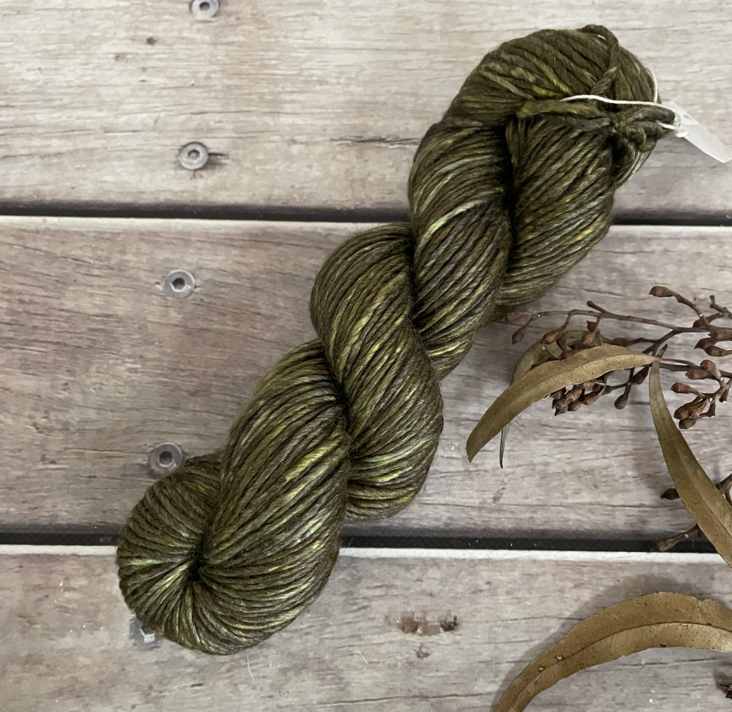 Banksia - 10 ply merino/silk singles - Peach