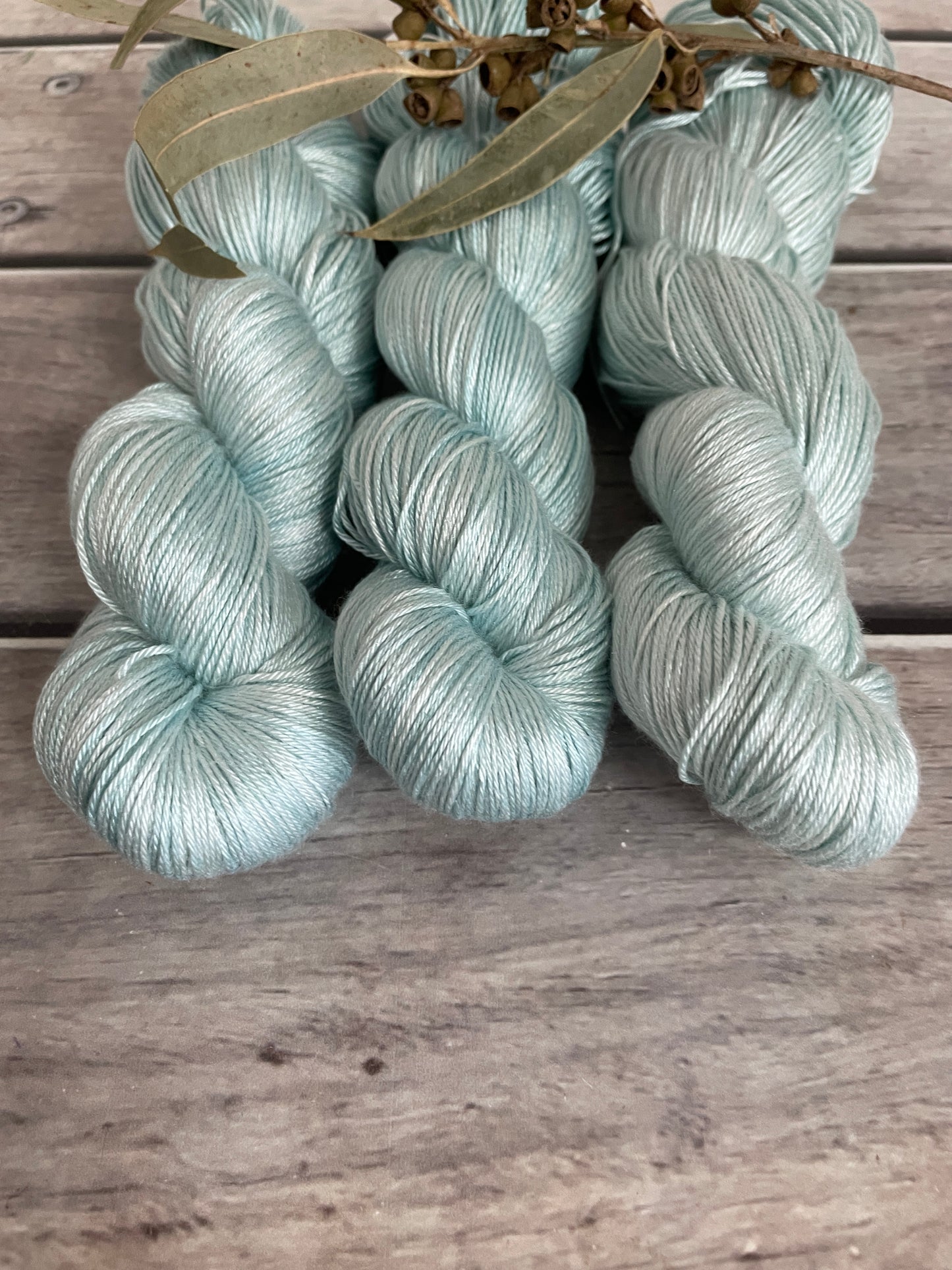 Sea Mist - 4 ply in Mulberry silk - Pekoe f
