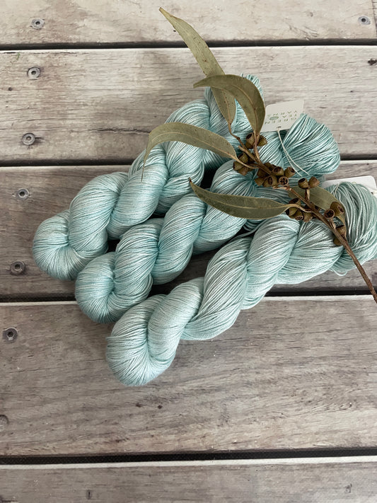 Sea Mist - 4 ply in Mulberry silk - Pekoe f
