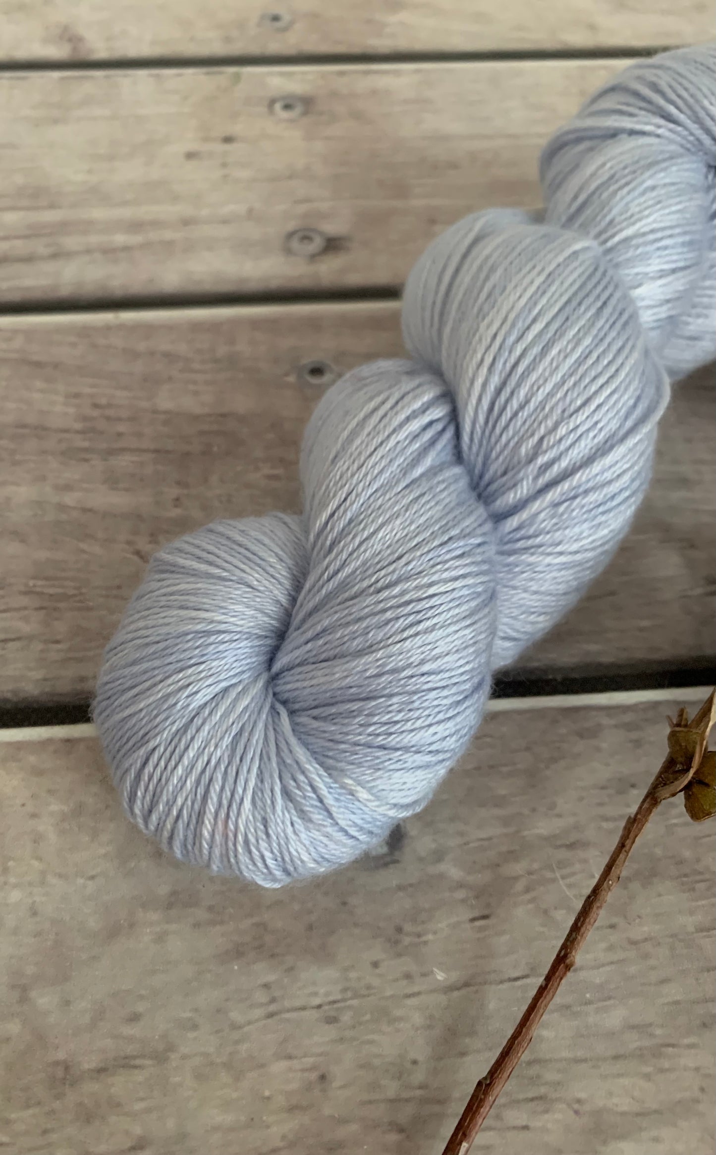 Moonlit- Merino/silk - 4 Ply - Jasmine