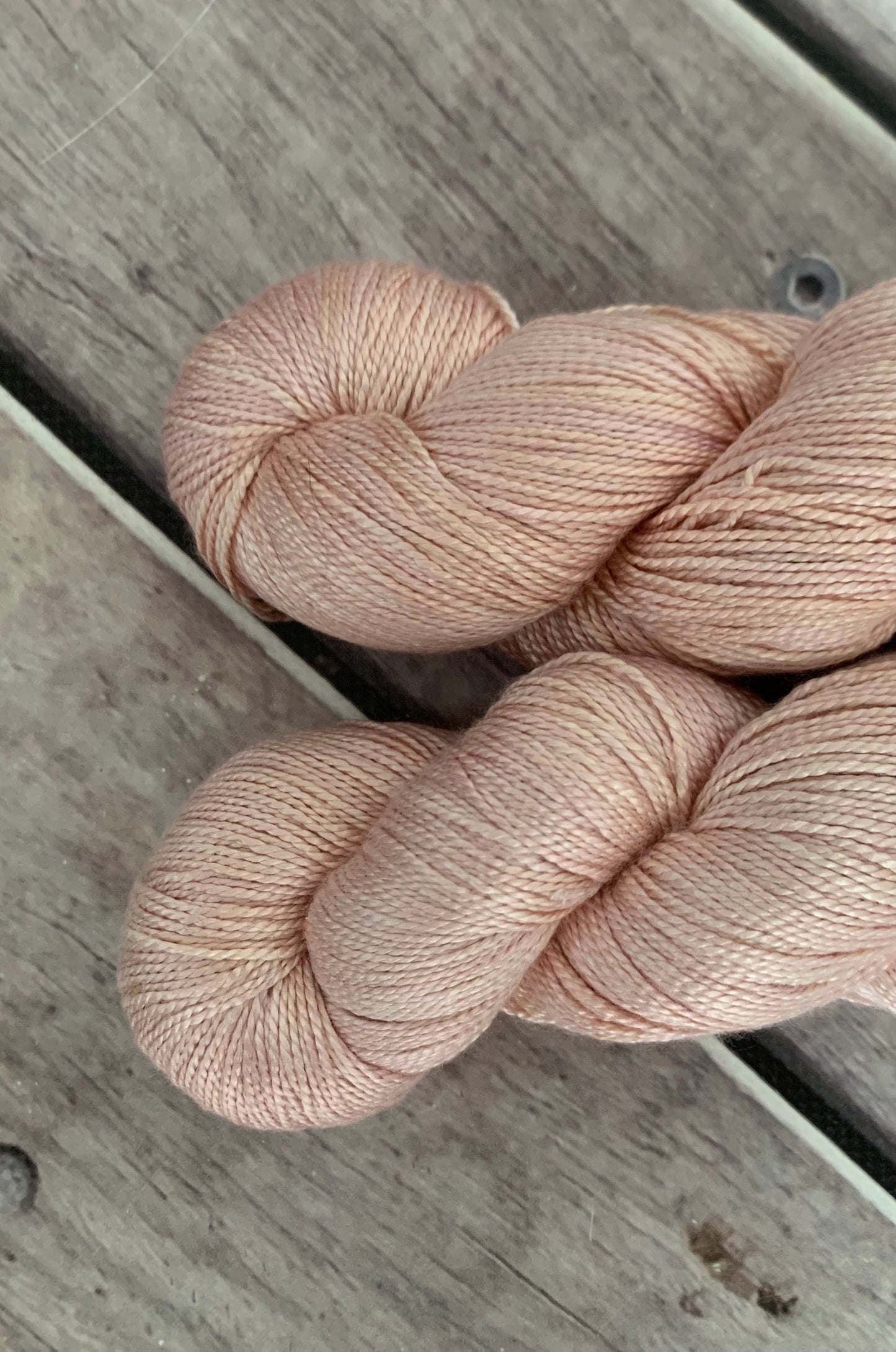 She sells Seashells - 4 ply in pure Mulberry silk - Ginseng f