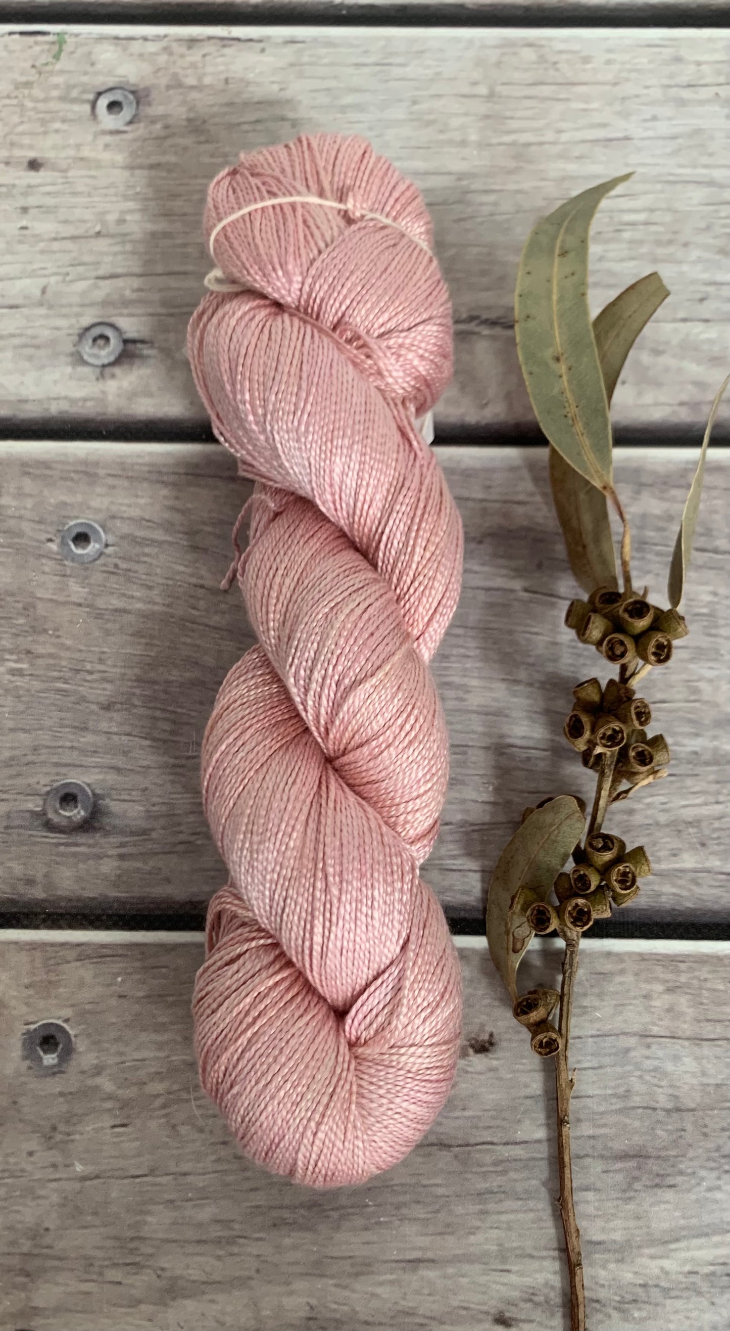 Rose Gold - 4 ply in pure Mulberry silk - Ginseng f