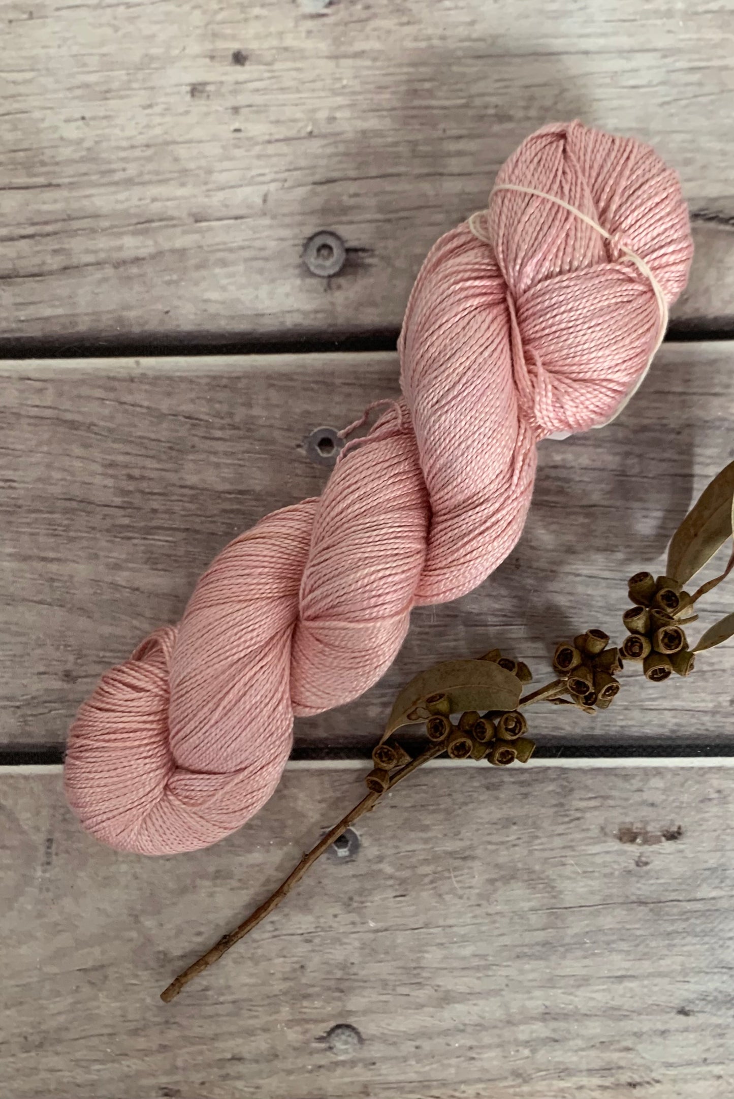 Rose Gold - 4 ply in pure Mulberry silk - Ginseng f