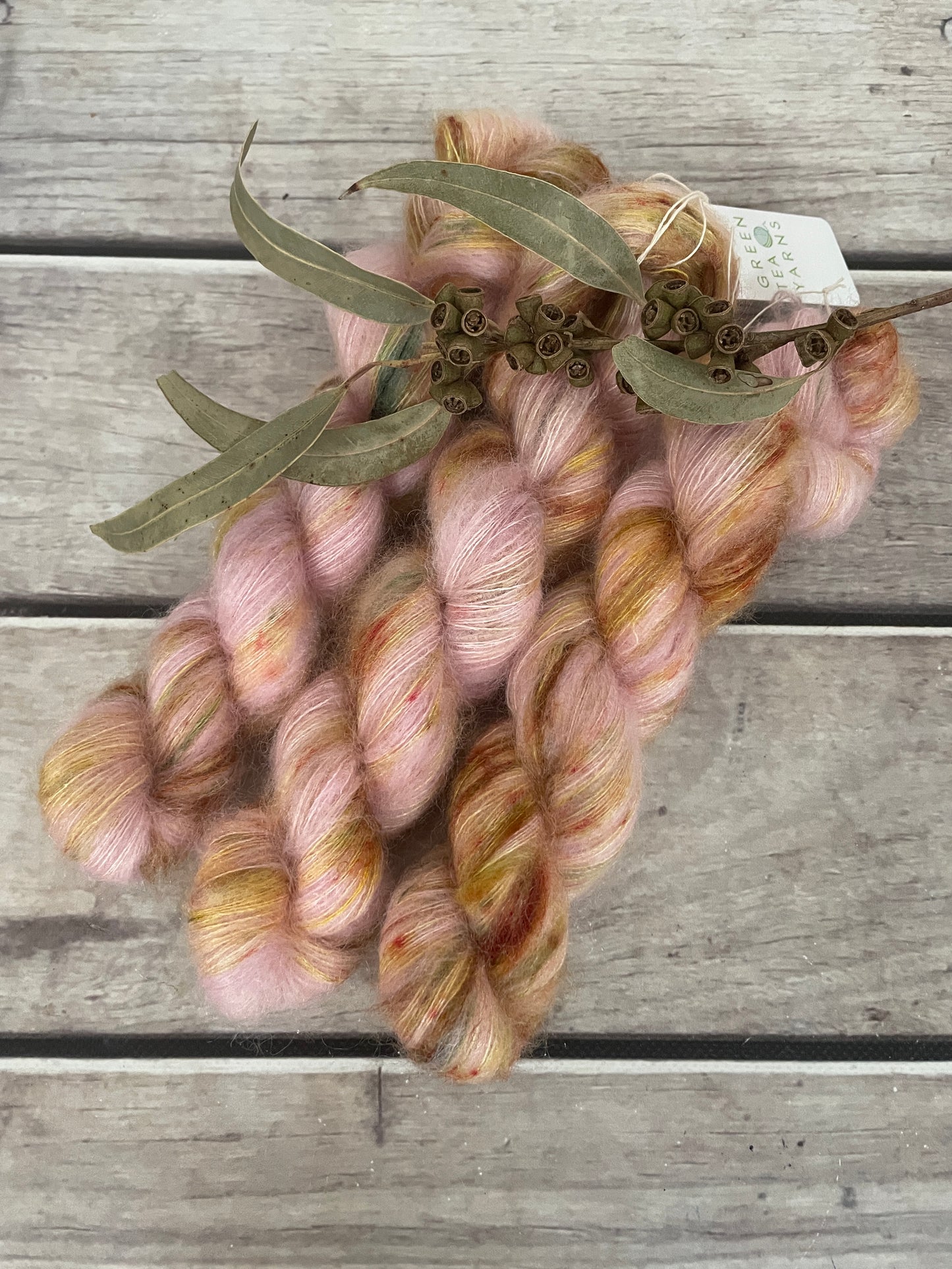 Speckled Dragon- 2 ply Silk / Mohair - Shui Yun