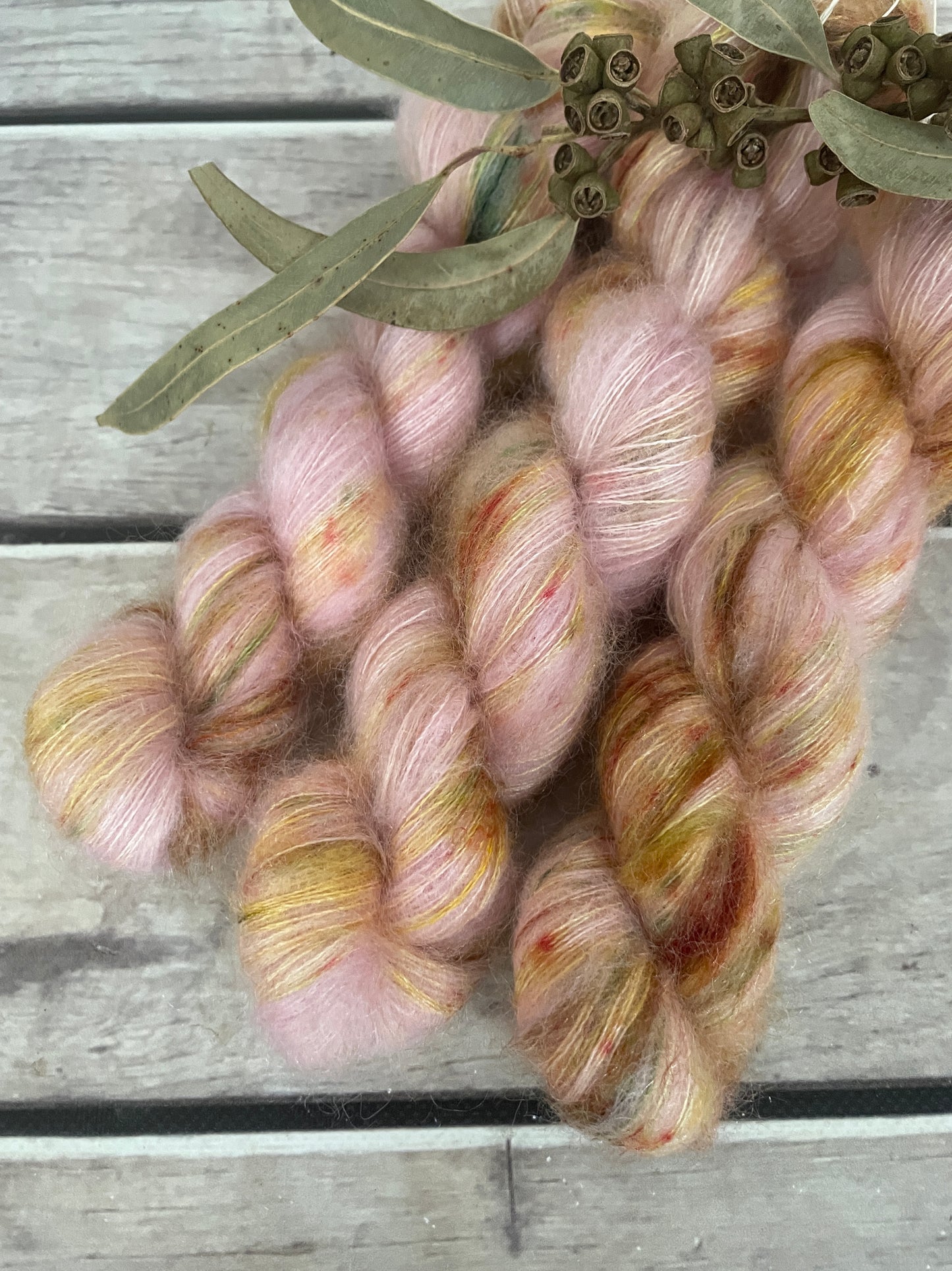 Speckled Dragon- 2 ply Silk / Mohair - Shui Yun