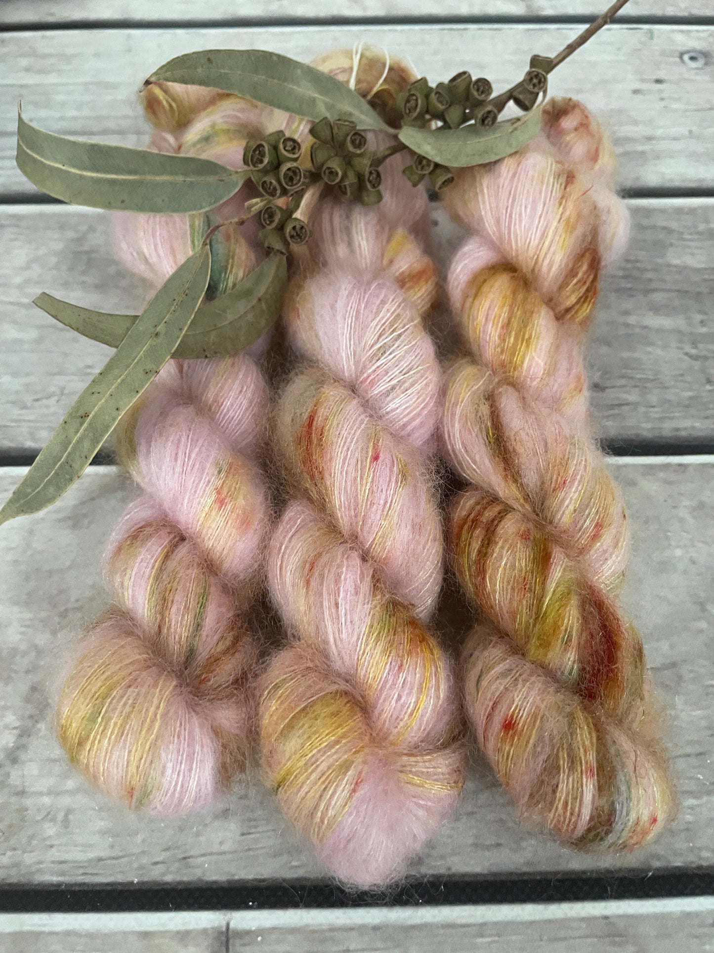 Speckled Dragon- 2 ply Silk / Mohair - Shui Yun