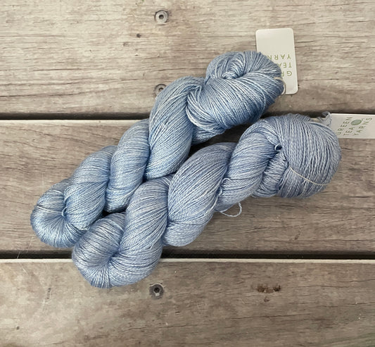 Ice Blue - 3 ply in Mulberry silk yarn - Pekoe hl