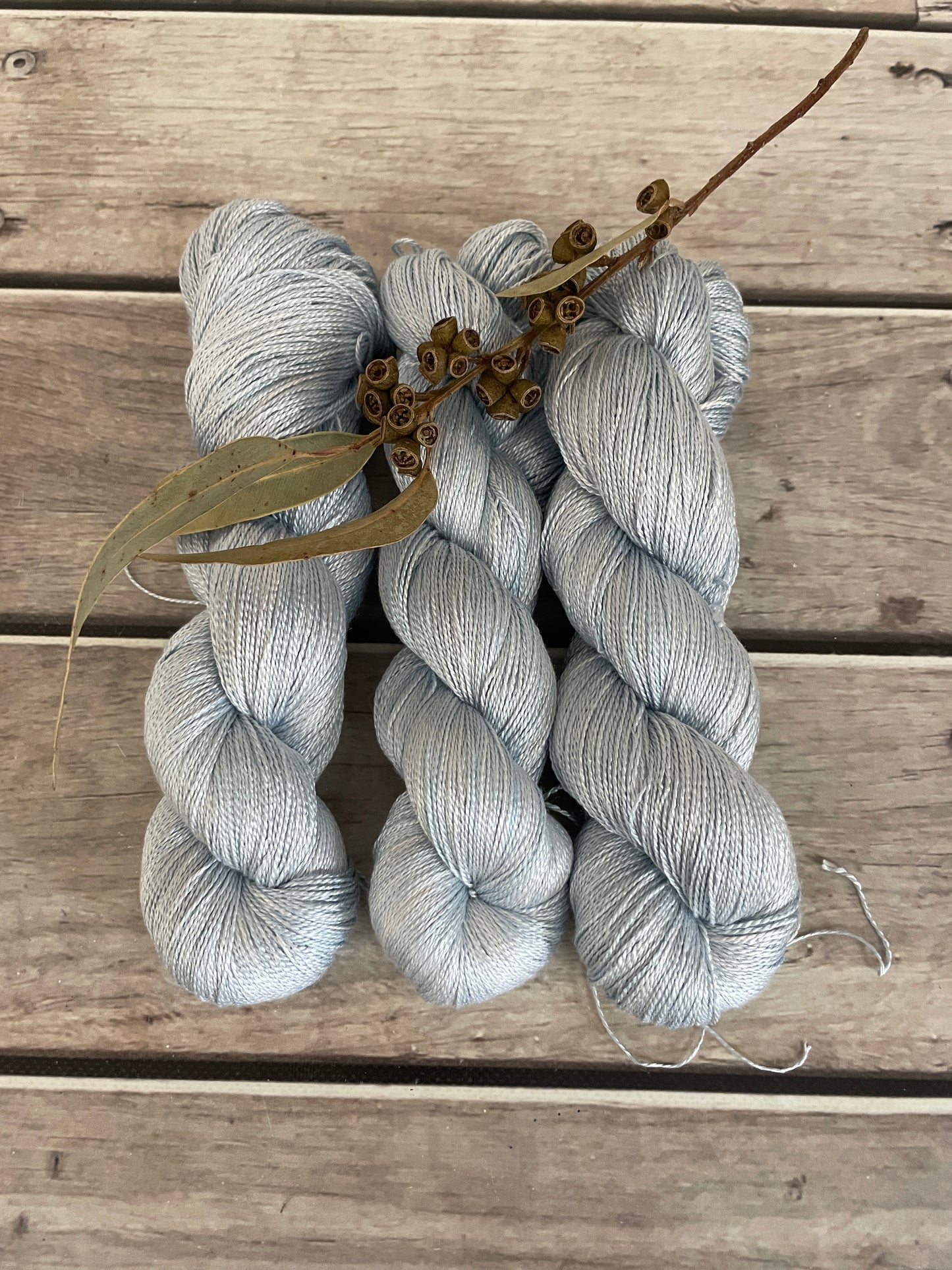 Ice Blue - 3 ply pure silk yarn - Ginseng hl