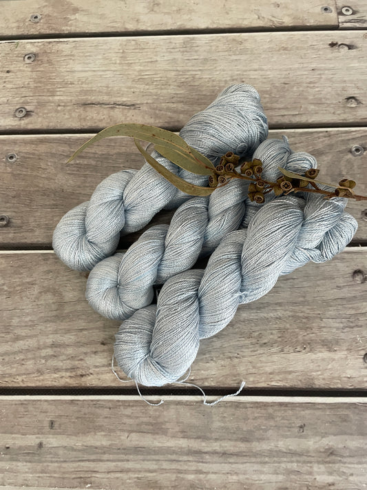 Ice Blue - 3 ply pure silk yarn - Ginseng hl