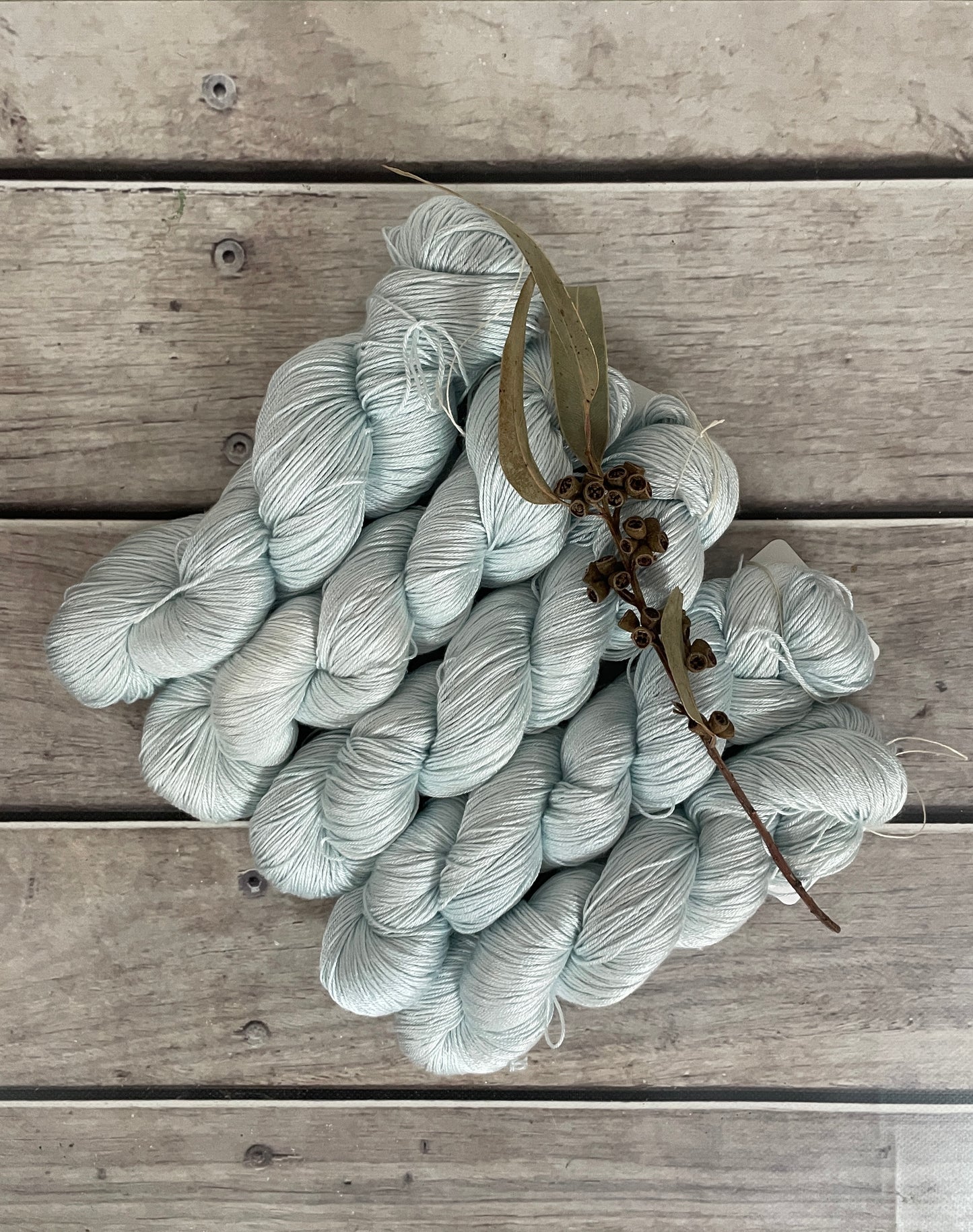 Ice Blue - 4 ply in Mulberry silk - Pekoe f