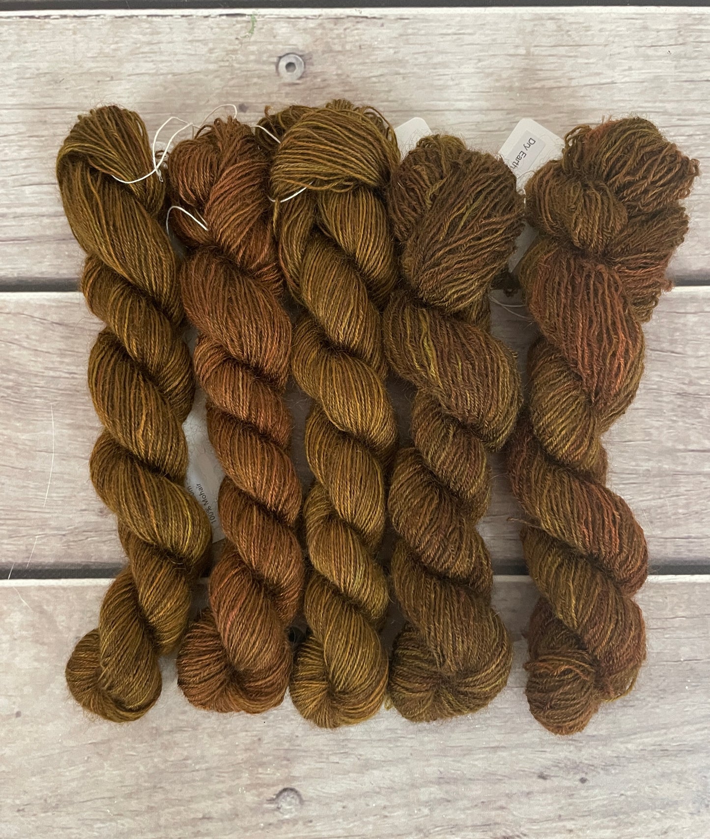 Dry Earth - 100% Mohair - Alishan