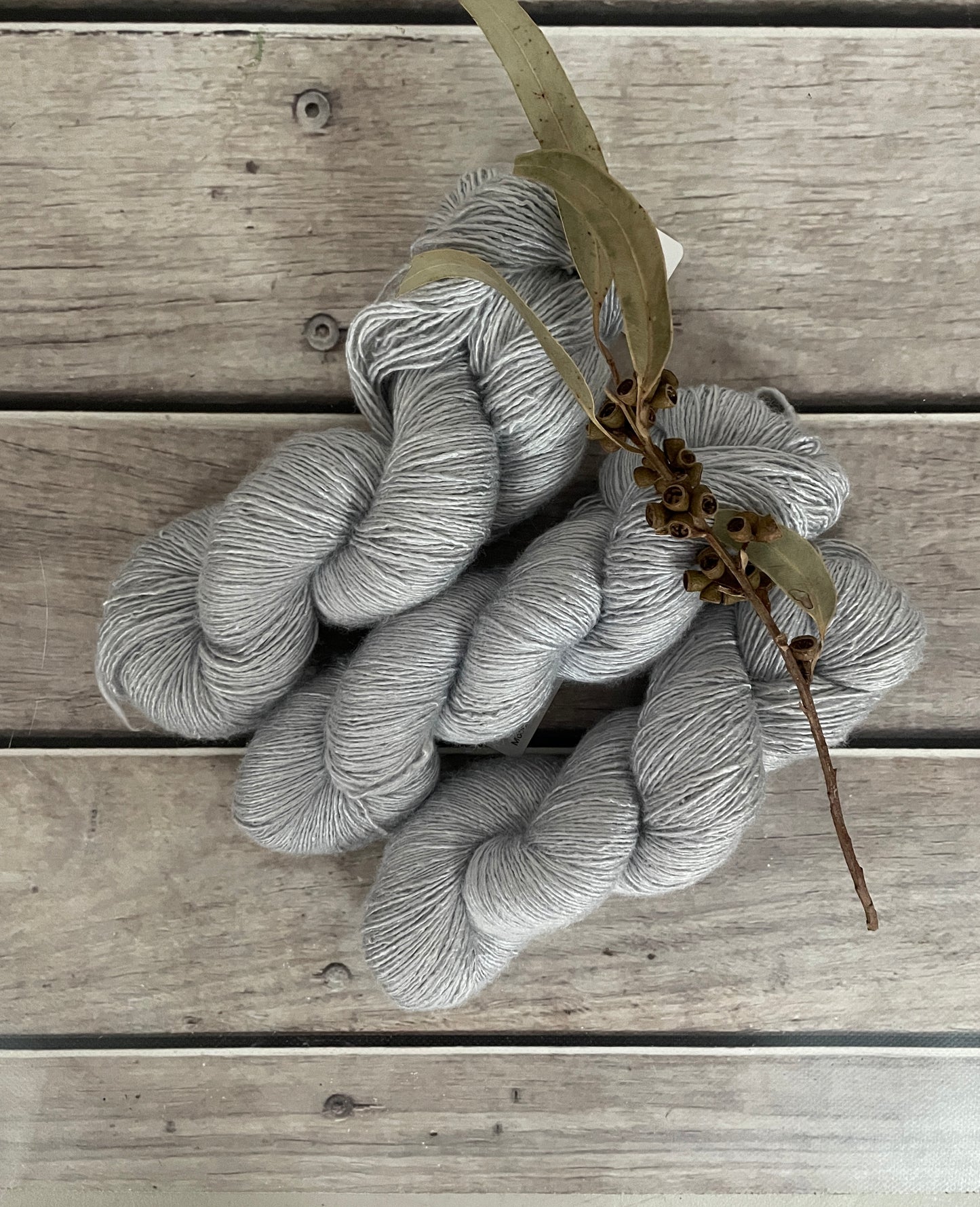 Moonlit - 4 ply Tussah silk singles - Sulkazura
