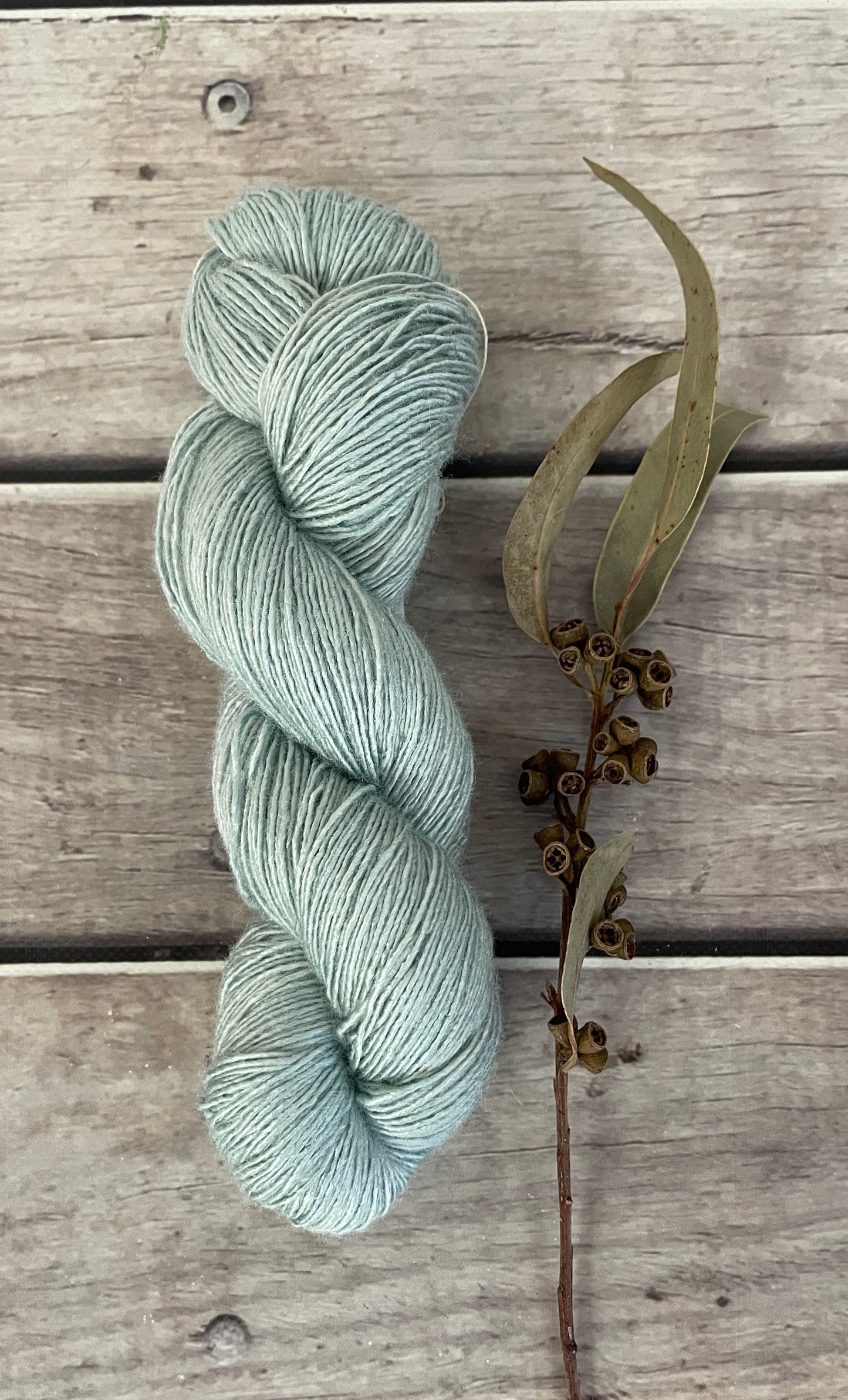 Sea Mist - 4 ply Tussah silk singles - Sulkazura
