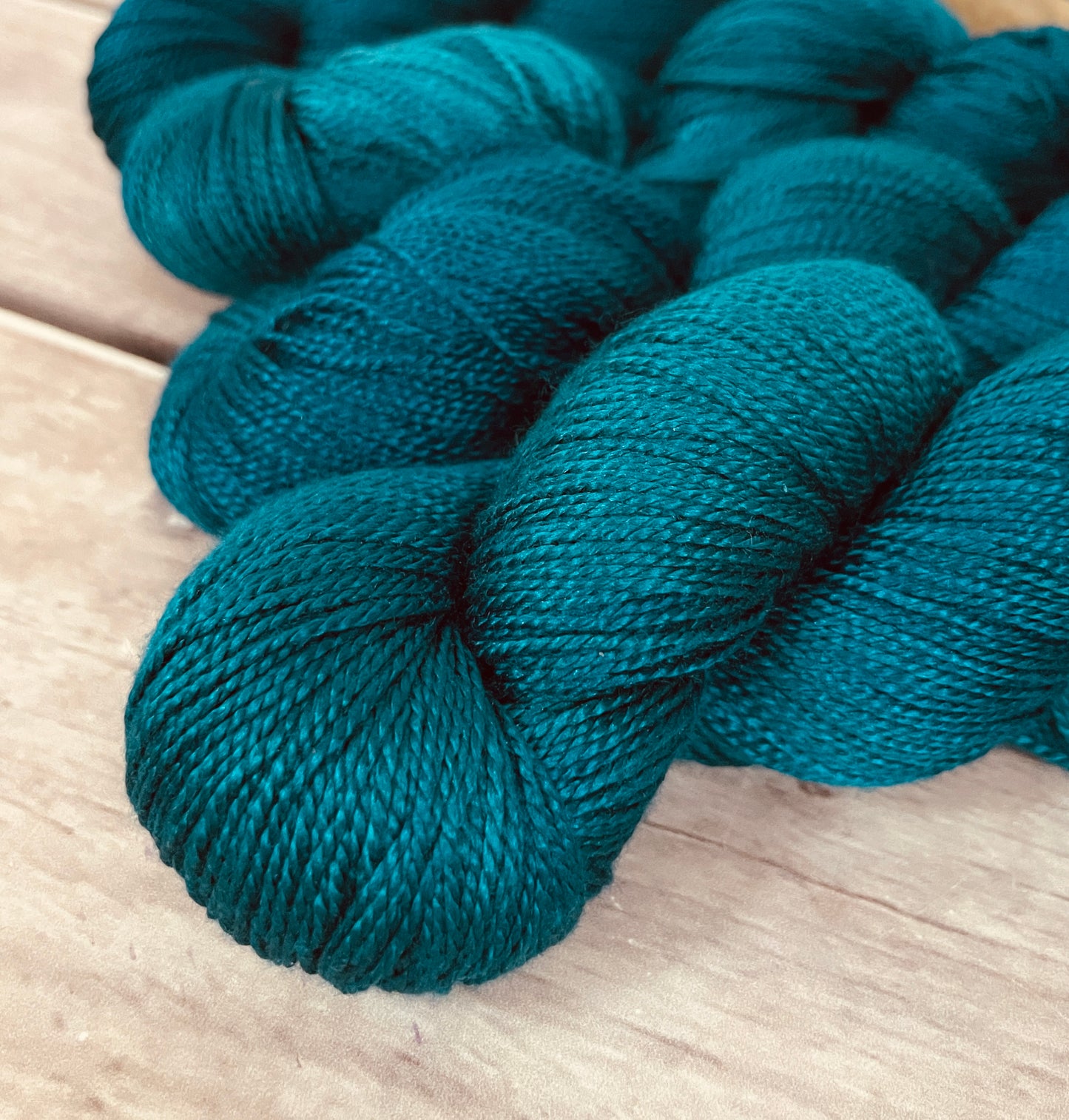 Vintage Button - 4 ply silk  - Ginseng f