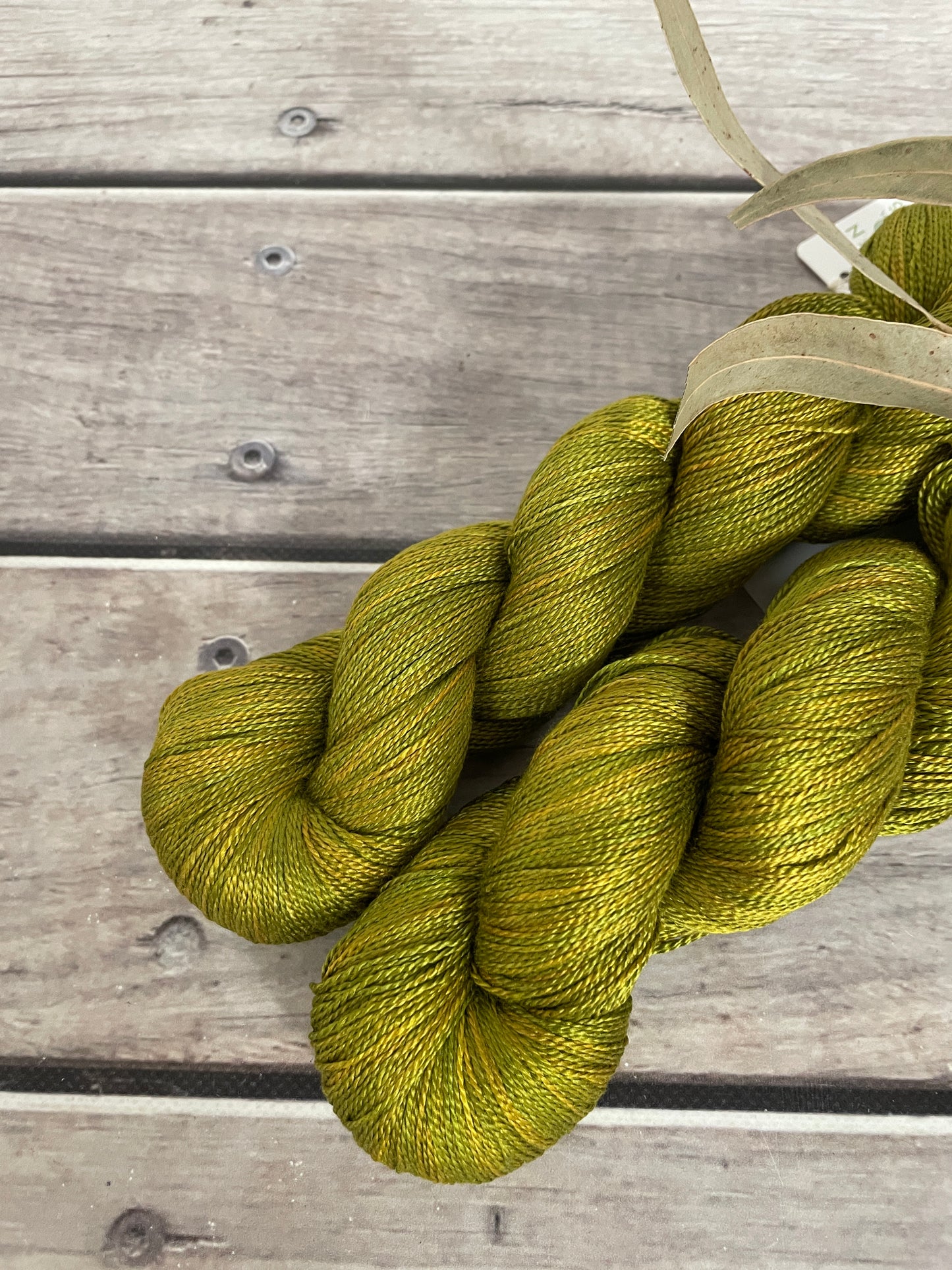 Pickle  - 3 ply pure silk yarn - Ginseng hl