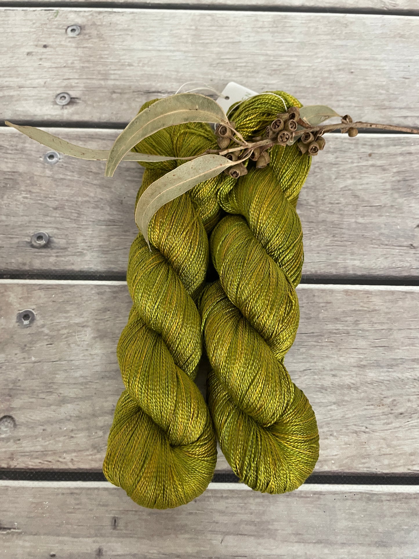 Pickle  - 3 ply pure silk yarn - Ginseng hl