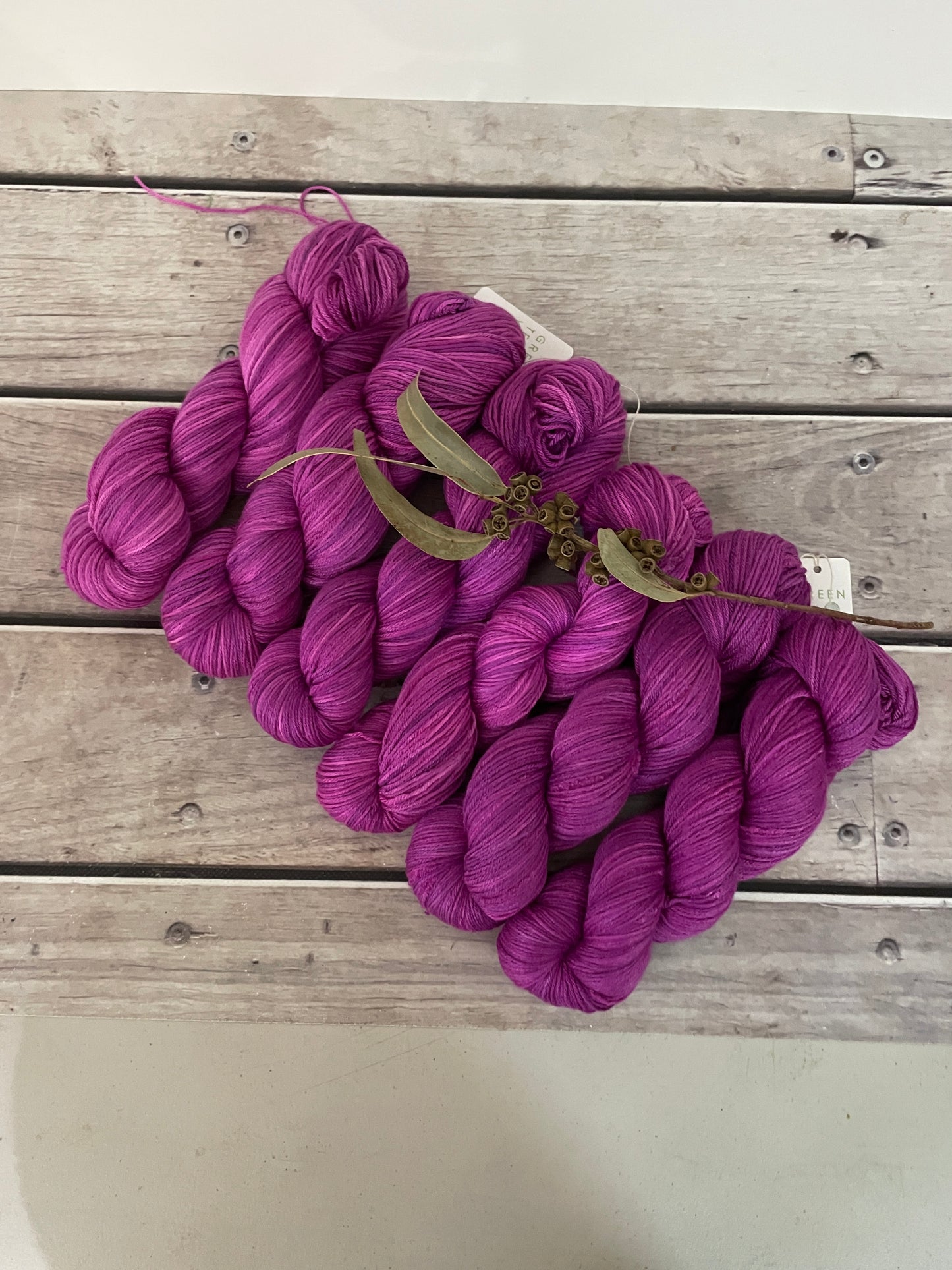Perfect Pink OB - 4ply/fingering - silk and merino yarn - Jasmine 4