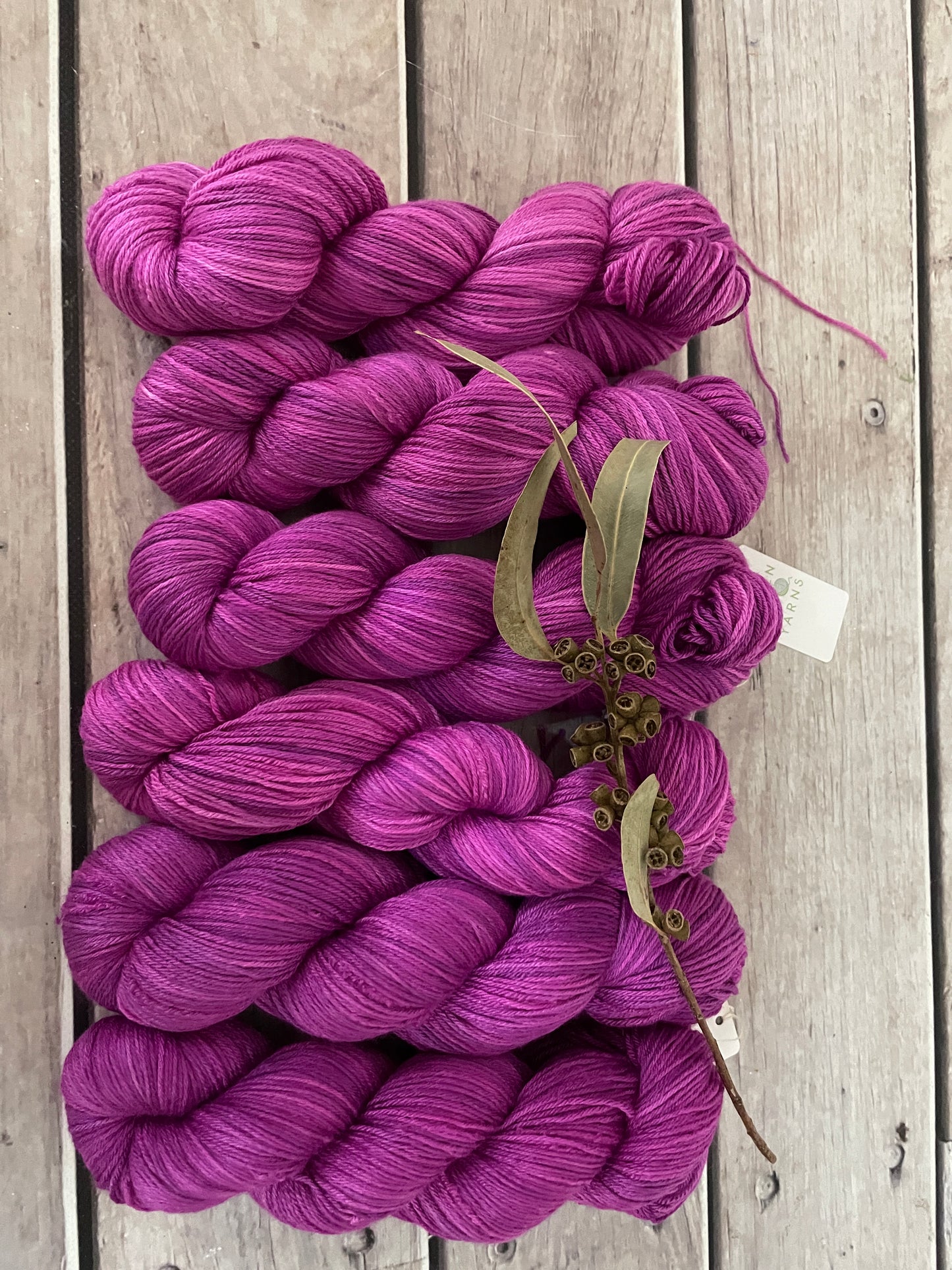 Perfect Pink OB - 4ply/fingering - silk and merino yarn - Jasmine 4