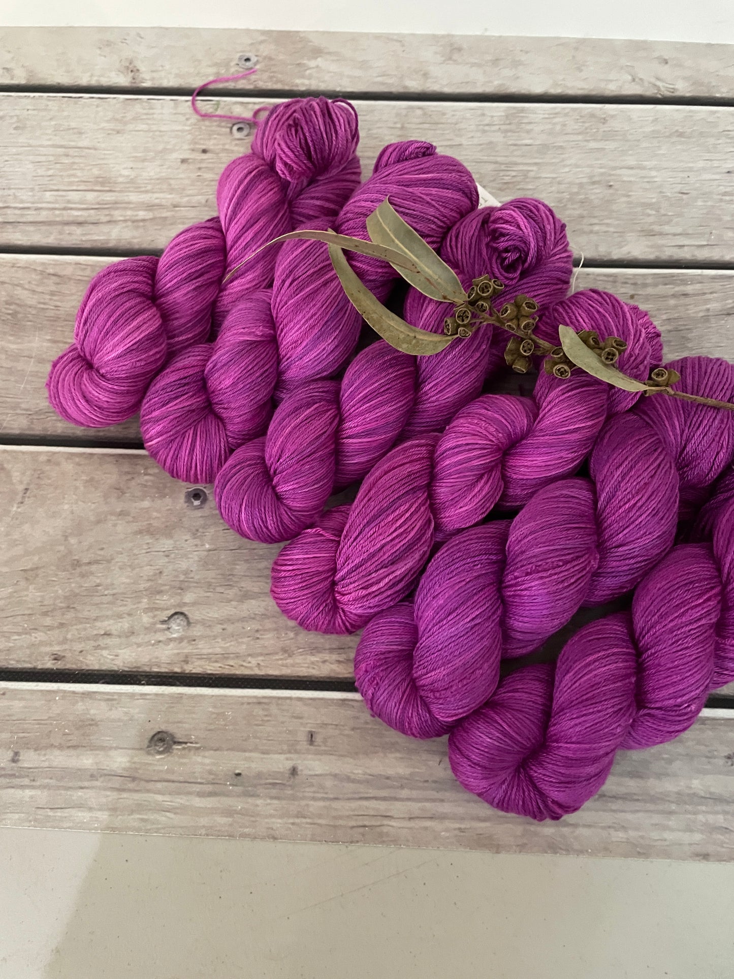 Perfect Pink OB - 4ply/fingering - silk and merino yarn - Jasmine 4