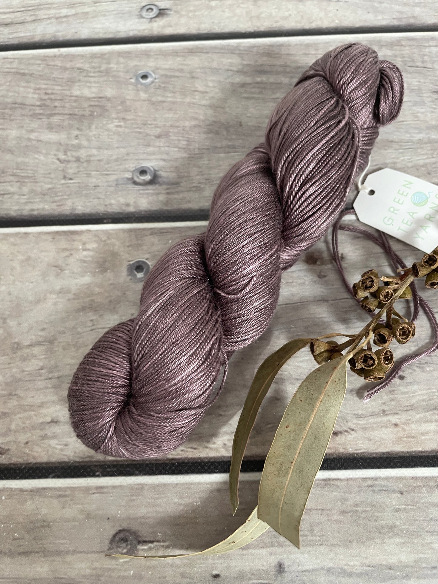 Paperbark - 4 ply in Mulberry silk - Pekoe f