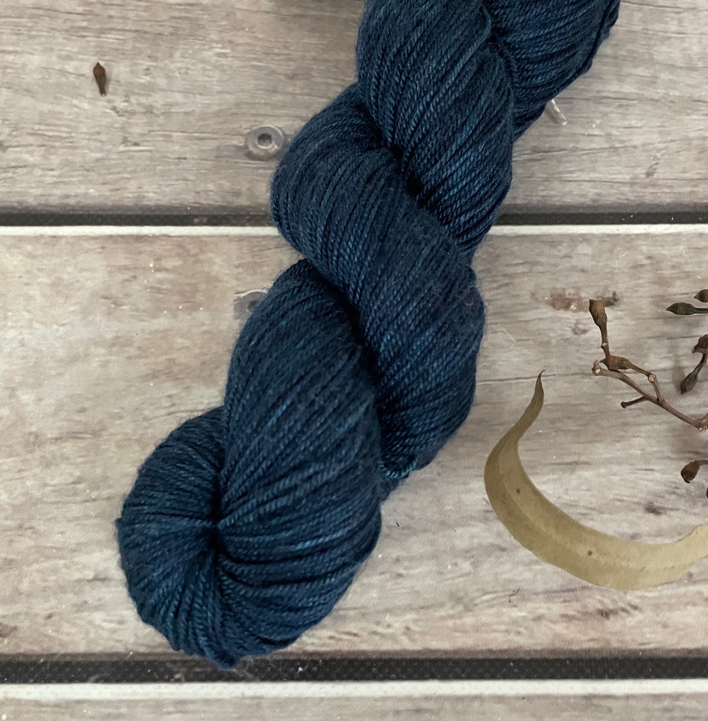 Midnight in Paradise - 4 ply silk / merino / cashmere - Assam