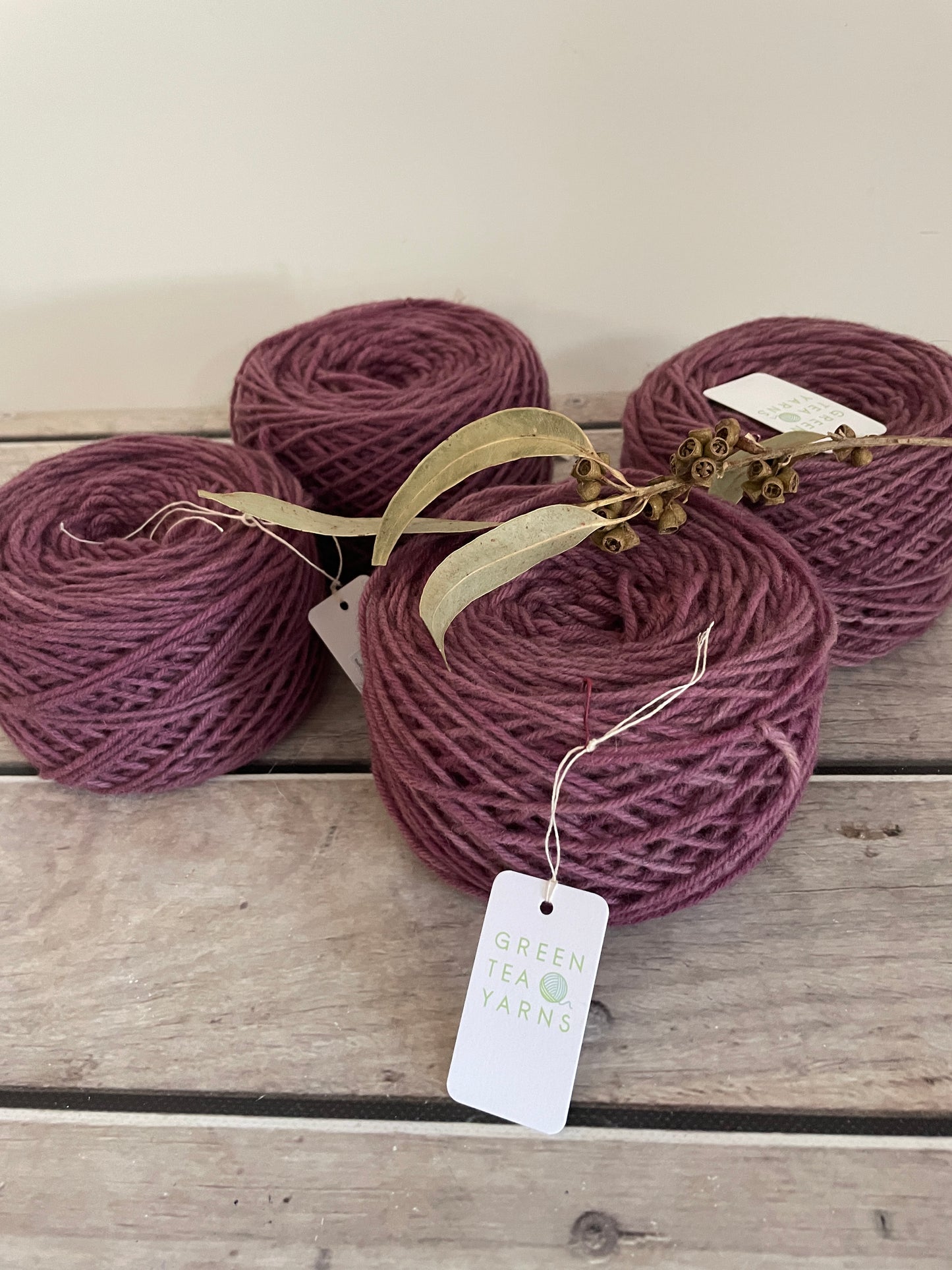 Tea Rose - merino/possom - 8 ply - Kawa Kawa 8