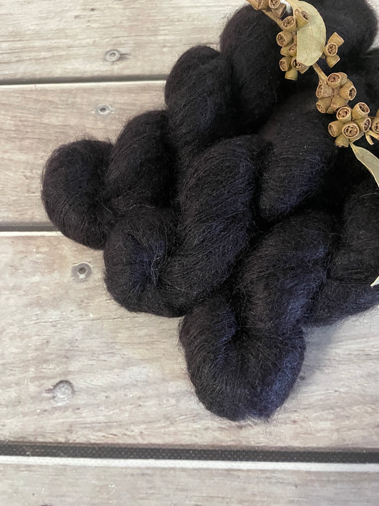 Blackcurrant OB - on Silk and Mohair - Shui Yun, 2 ply/laceweight