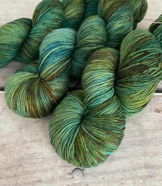 Deep Patina ooak - 4 ply sock yarn in merino and nylon - Darjeeling 4
