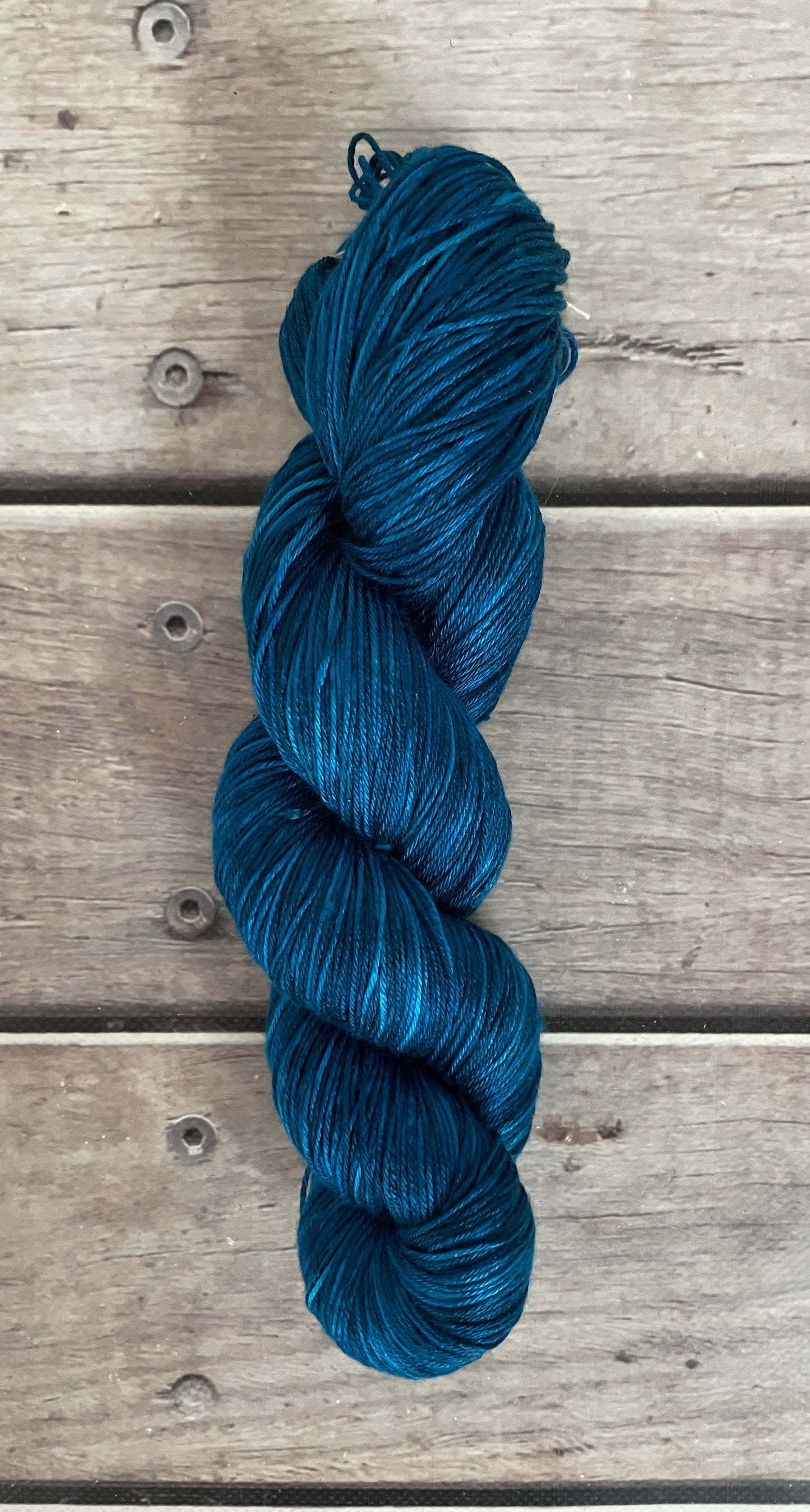 Azure Blue - 4 ply in Mulberry silk - Pekoe f