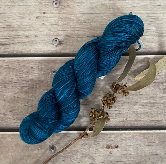 Azure Blue - 4 ply in Mulberry silk - Pekoe f