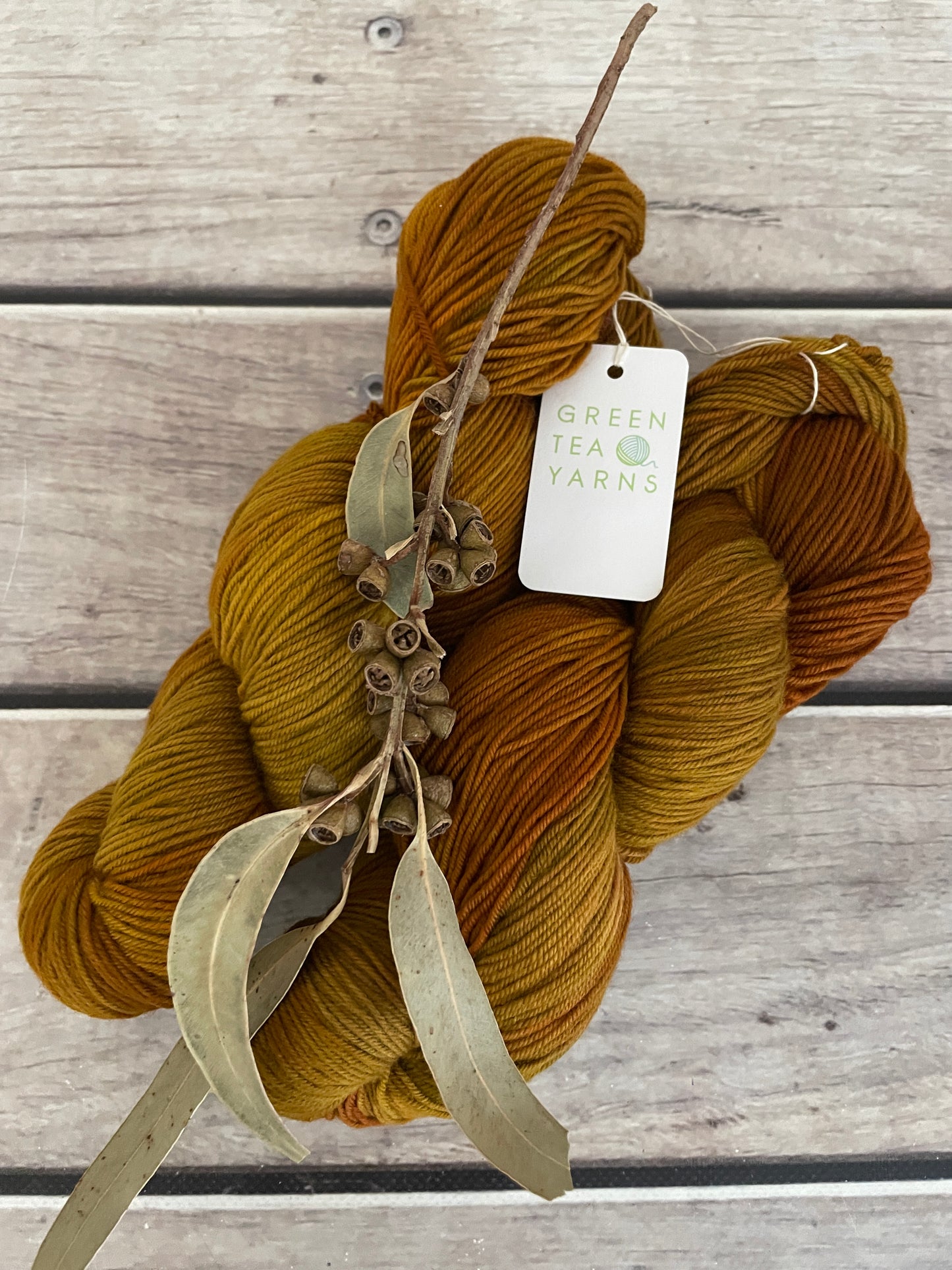 Burnished Copper - 4 ply merino/nylon sock yarn - Darjeeling