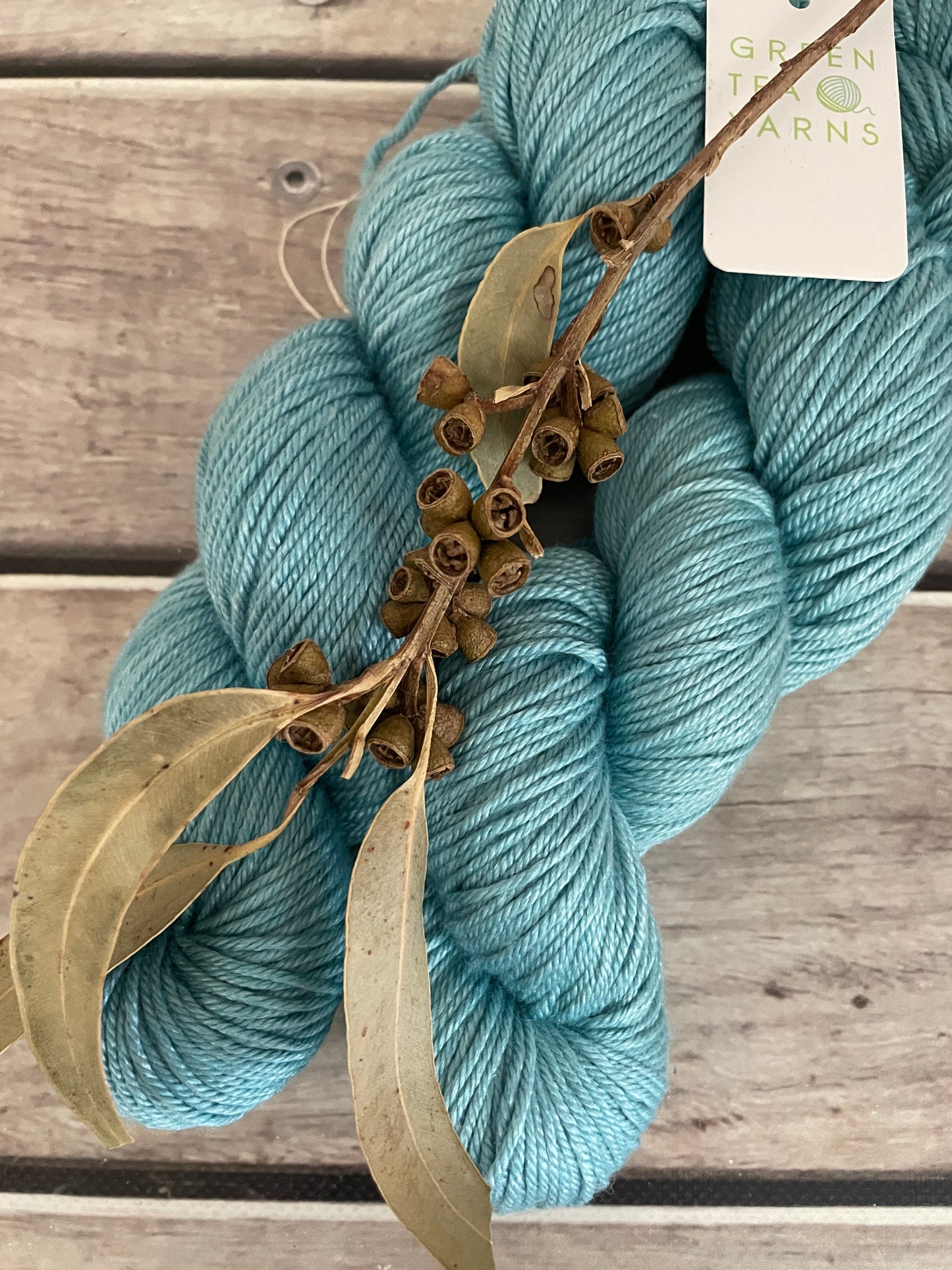 Calm Seas - Jasmine 8 yarn - 8 ply