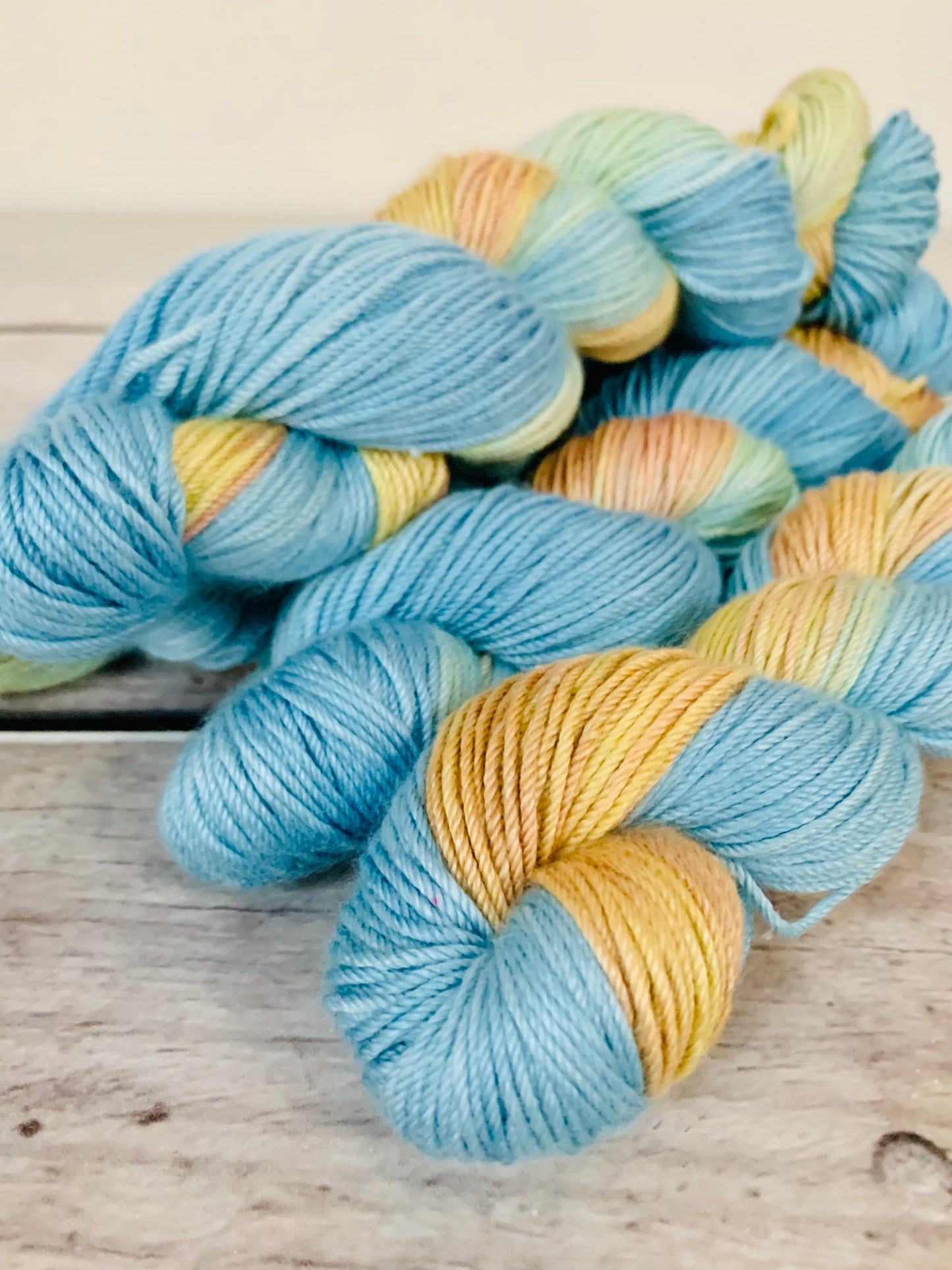 Sunflower Sky - Jasmin DK