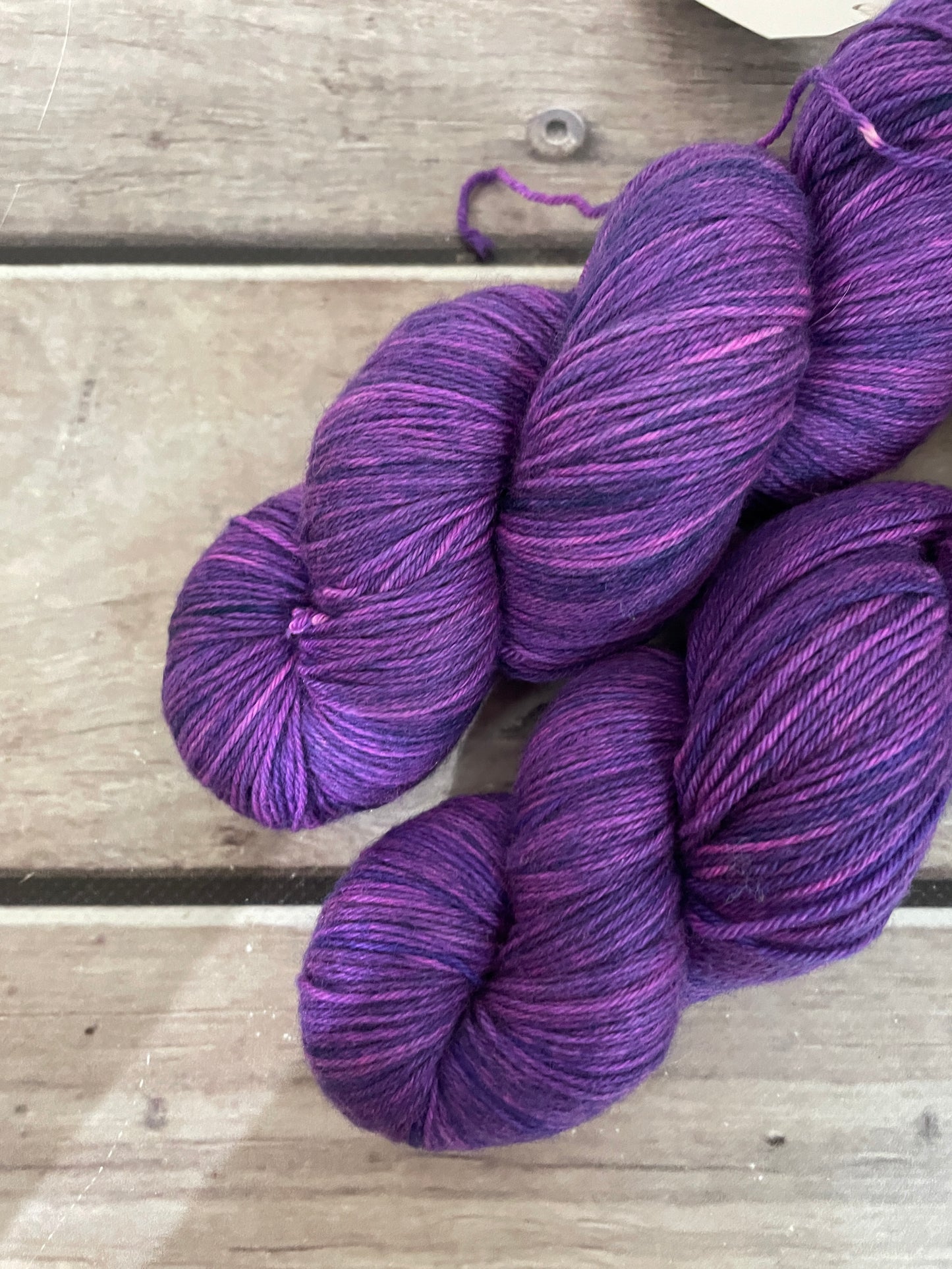 Clematis - sock yarn in merino and nylon yarn - Darjeeling