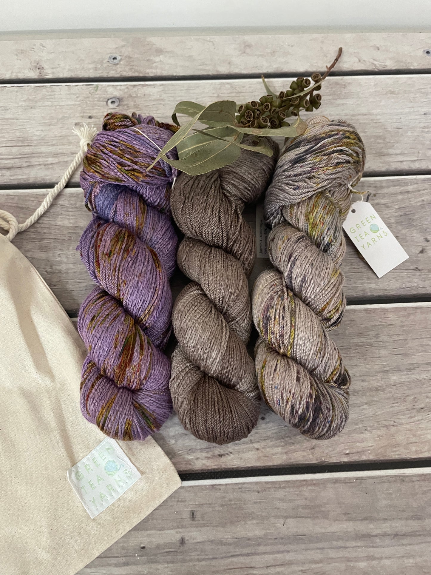Granny's Cloak Moth set - Jasmine merino/silk yarn - 4 ply
