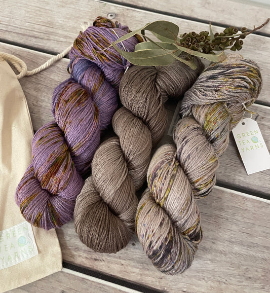 Granny's Cloak Moth set - Jasmine merino/silk yarn - 4 ply