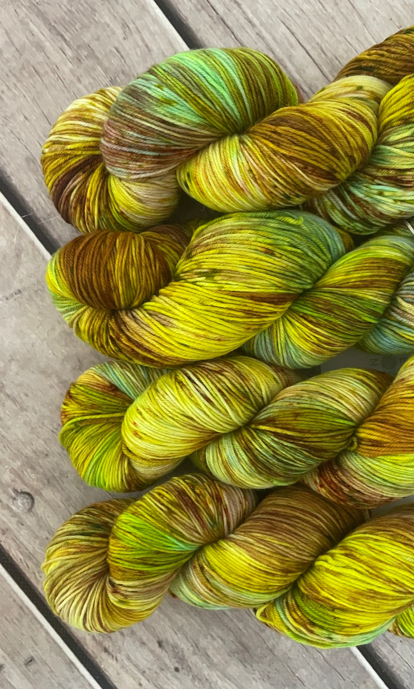 Glass Beach ooak - 4 ply sock yarn in merino and nylon - Darjeeling 4