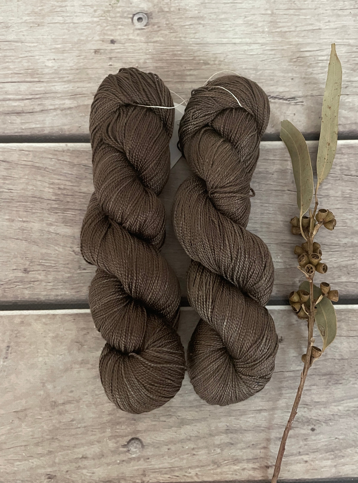 Pale Peat - 4 ply pure silk yarn - Ginseng f
