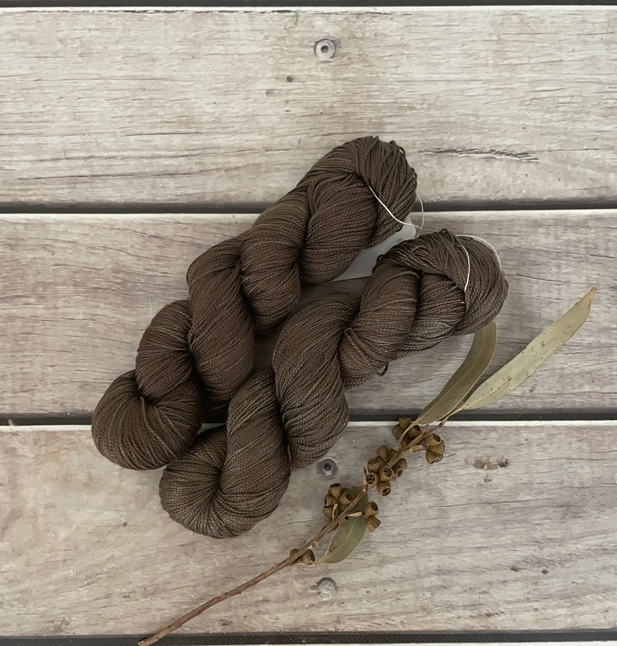 Pale Peat - 4 ply pure silk yarn - Ginseng f